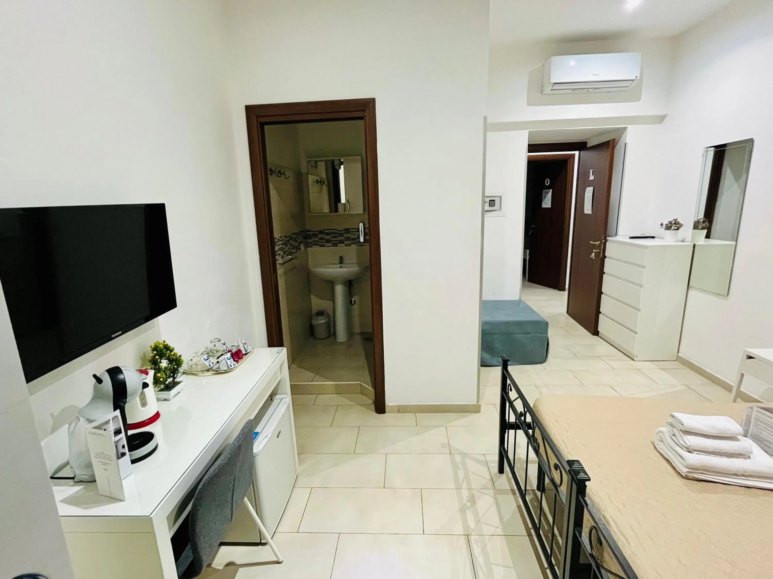 Bedroom in ImeraRooms