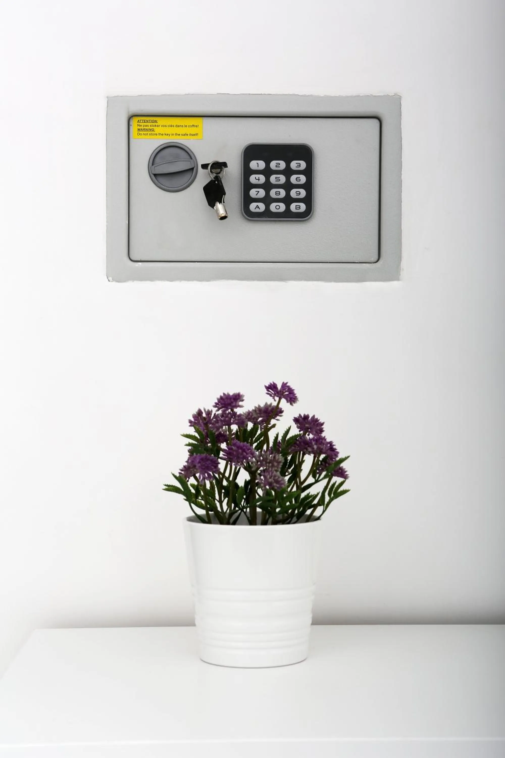 Area and facilities in ImeraRooms