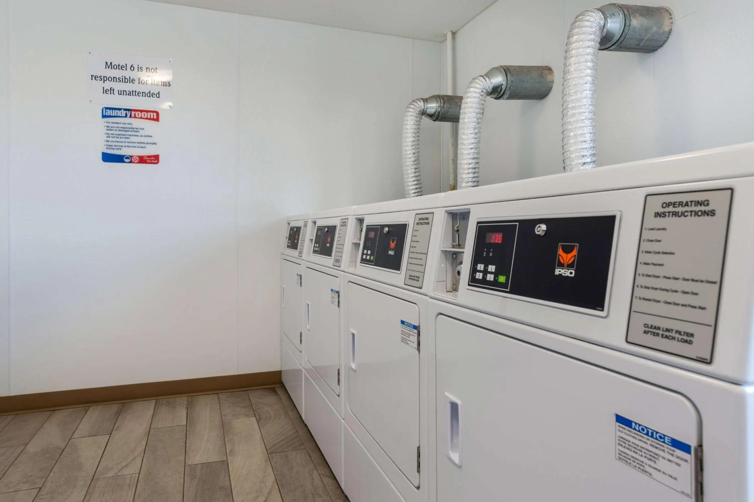 laundry in Motel 6-Greenville, SC