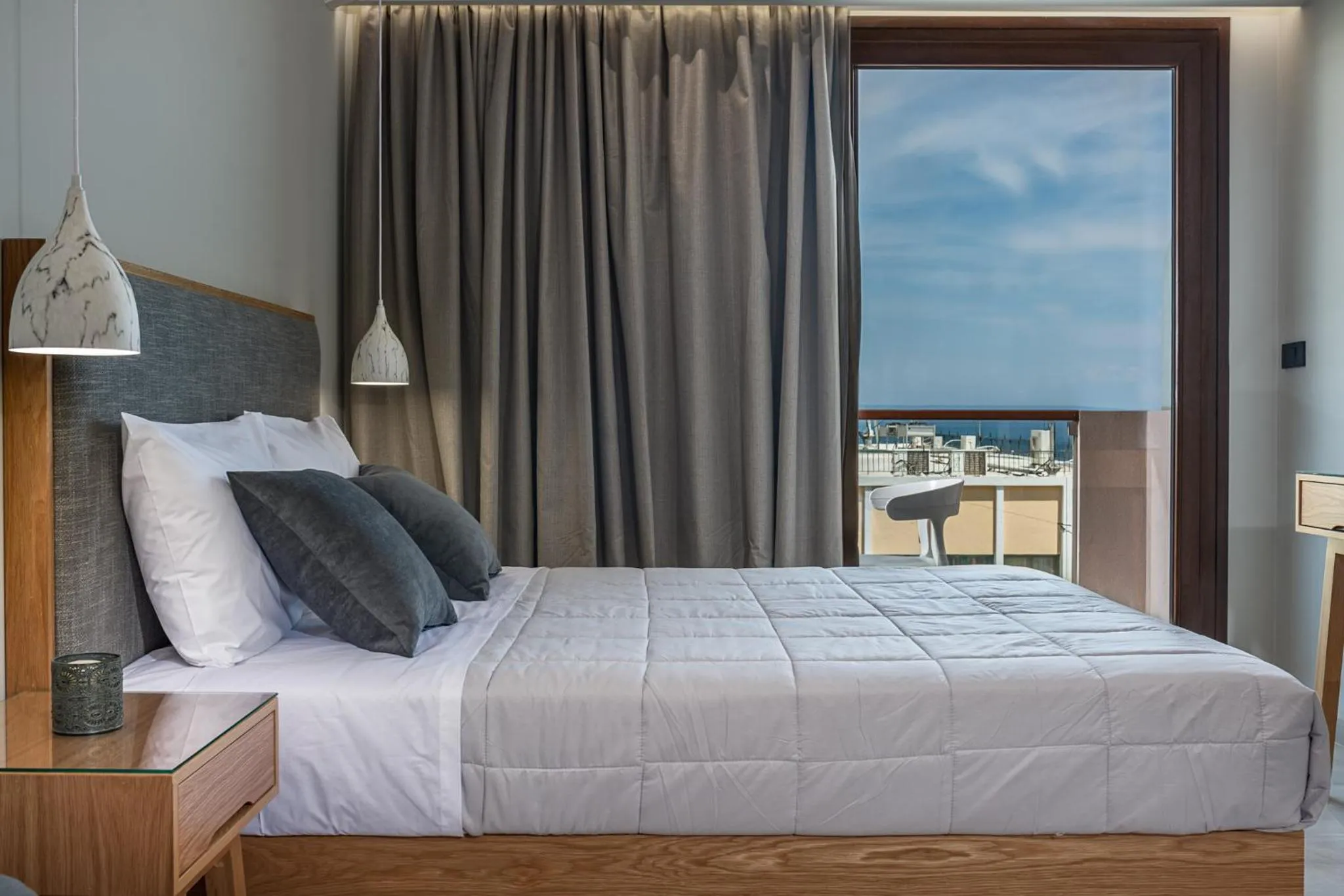 Bed in Alektor Luxury Apartments