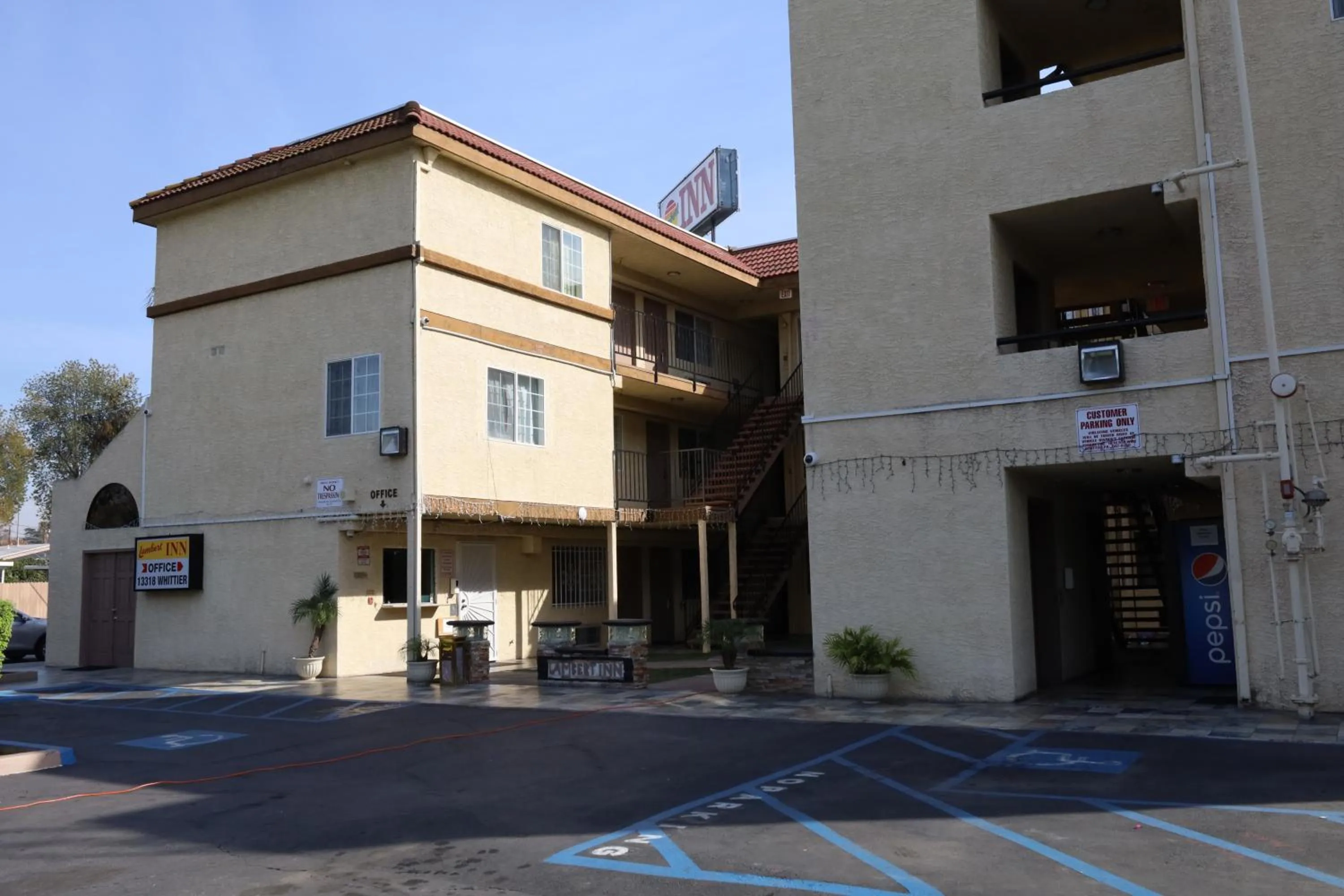 Property building in Lambert Inn