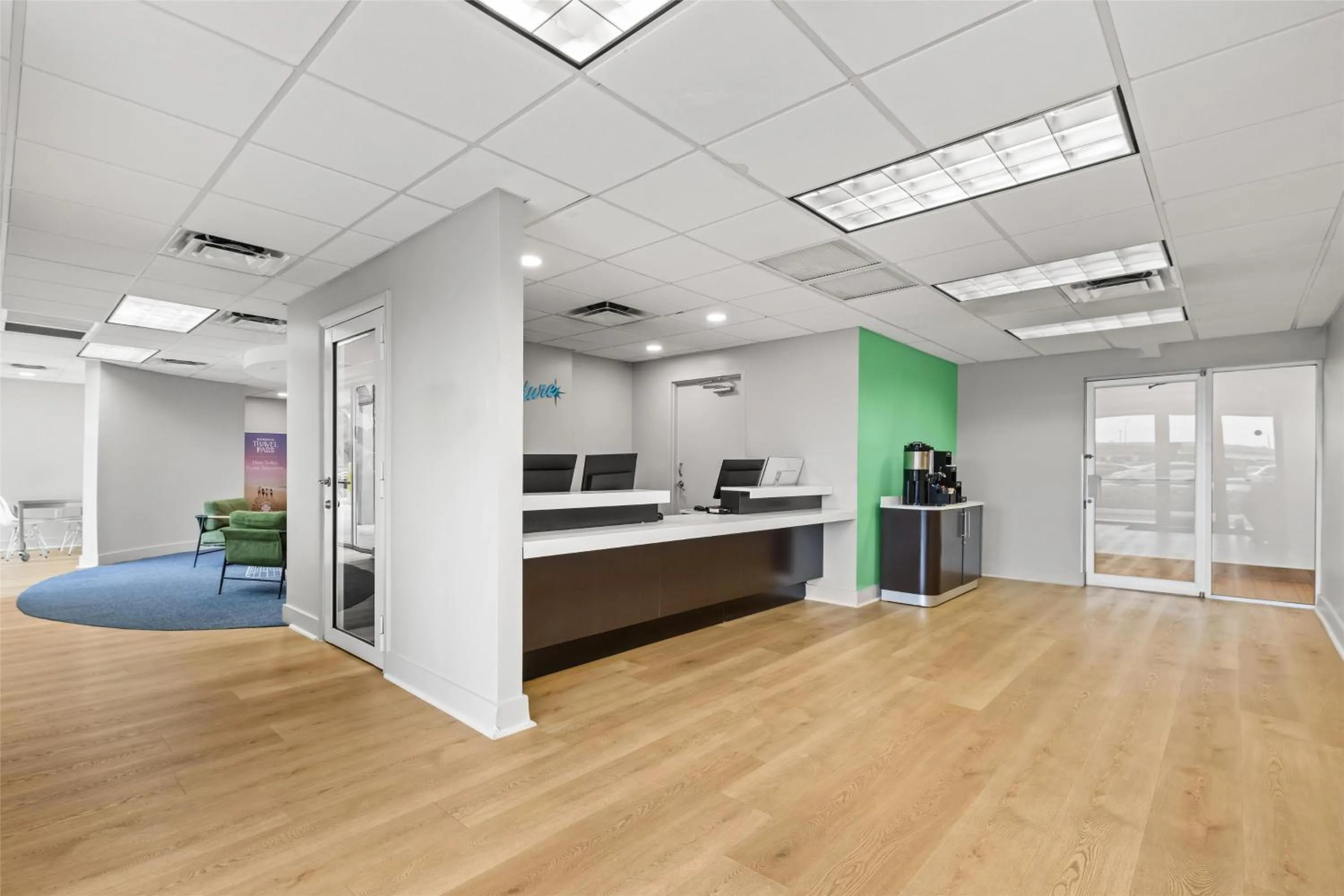 Lobby or reception in Signature Inn Miami