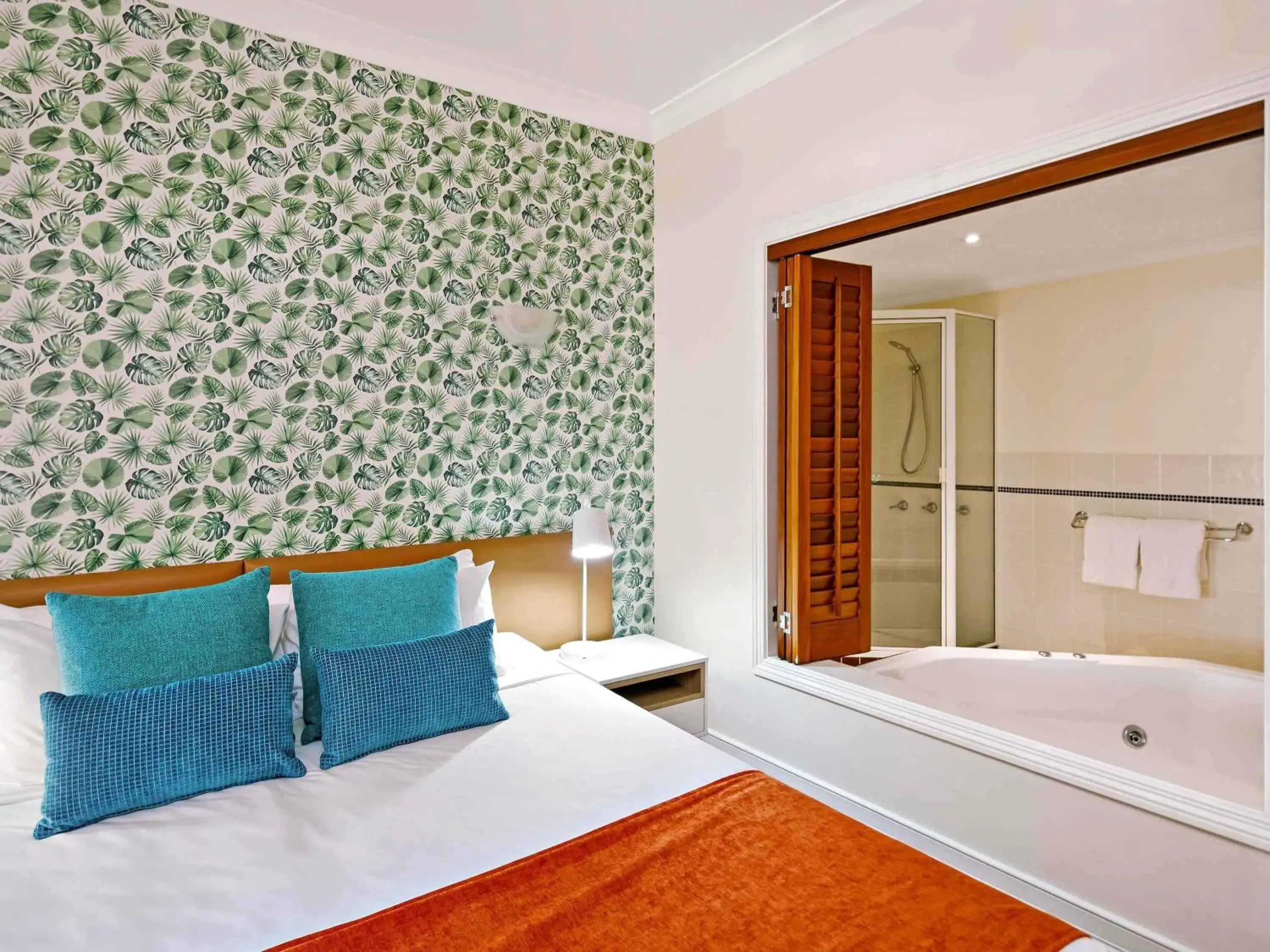 Bedroom, Bed in Mantra on the Inlet Bedroom, Bed in Mantra on the Inlet