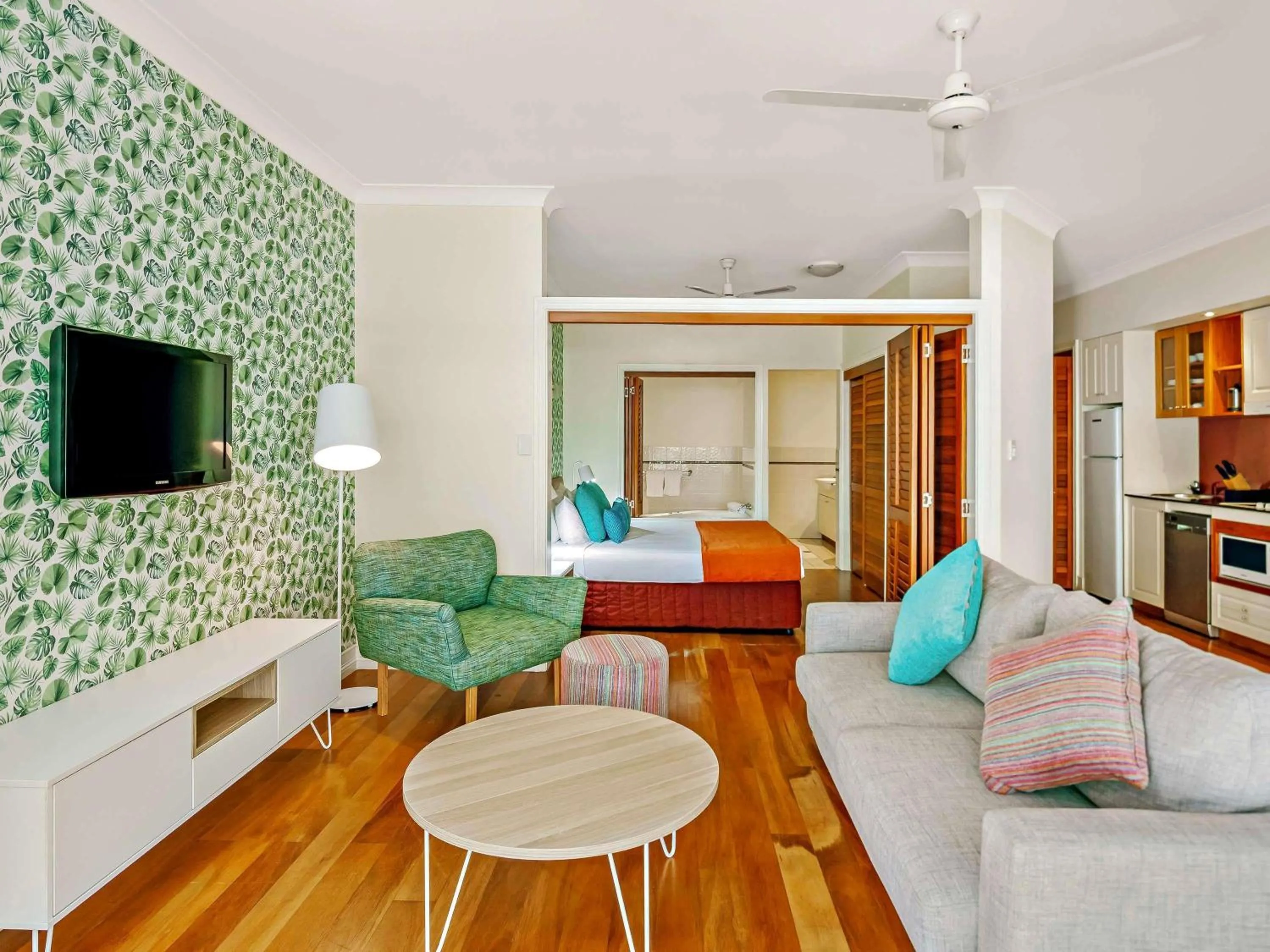 Bedroom in Mantra on the Inlet