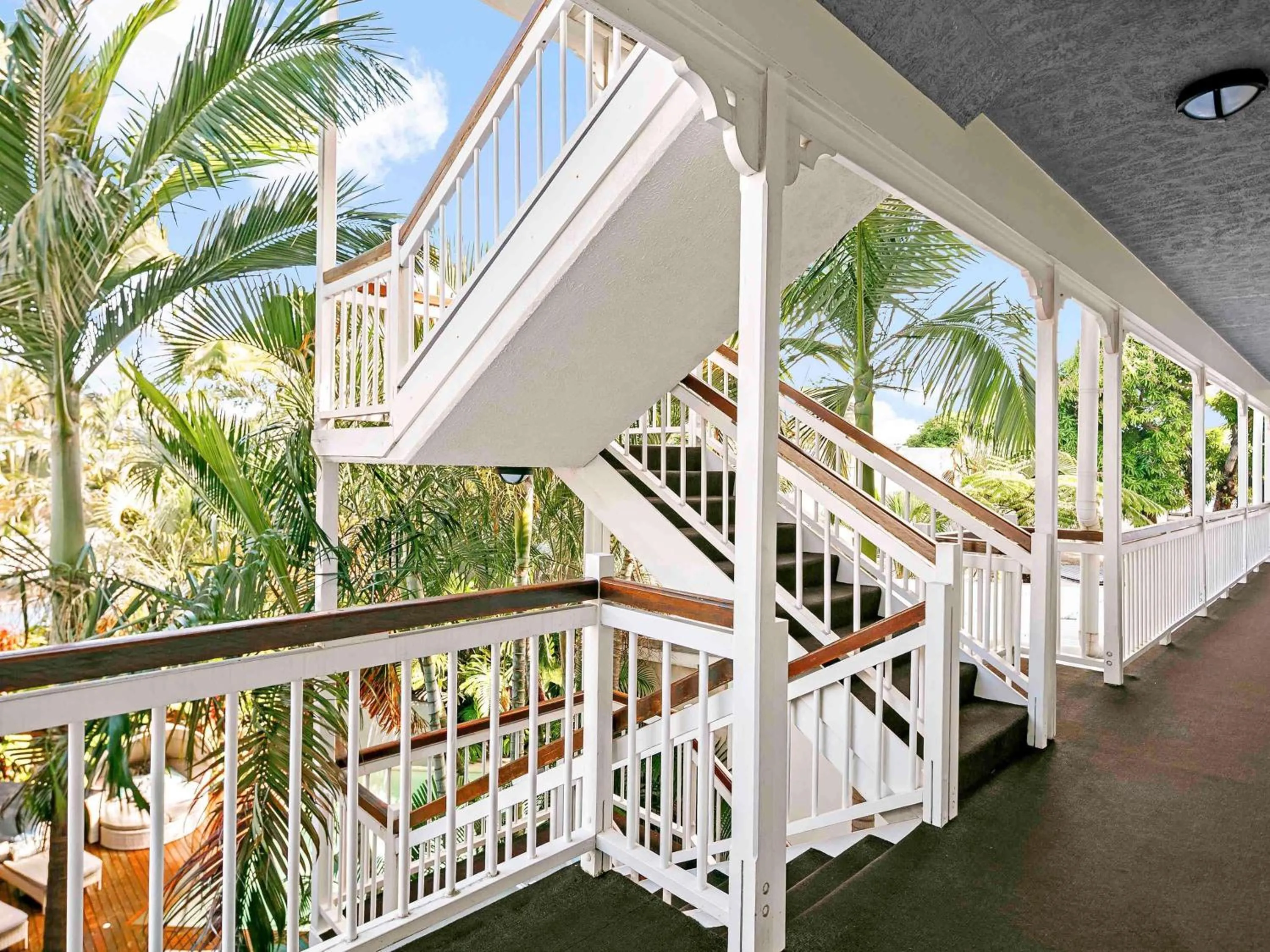 Other in Mantra on the Inlet