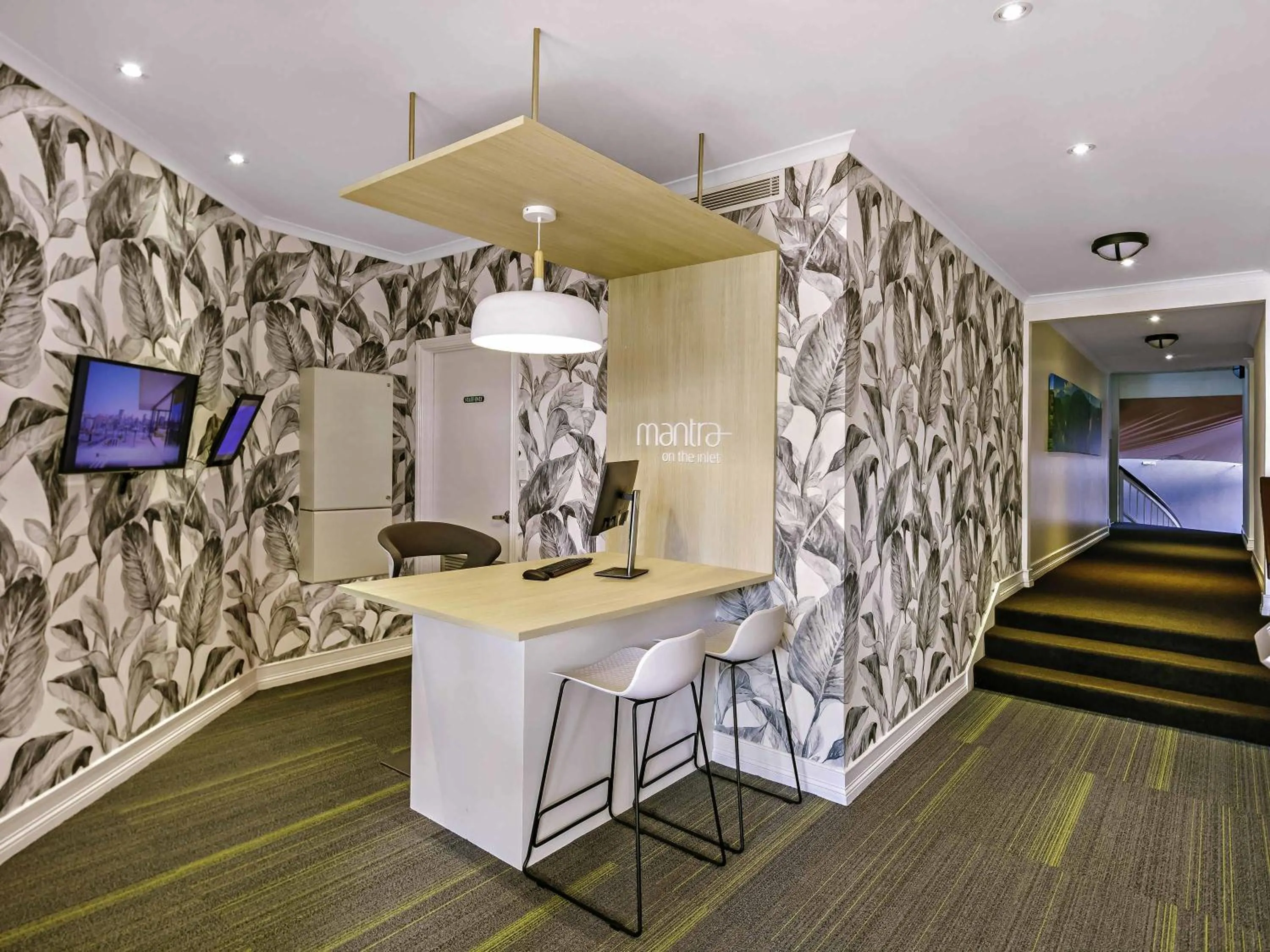 Property building in Mantra on the Inlet