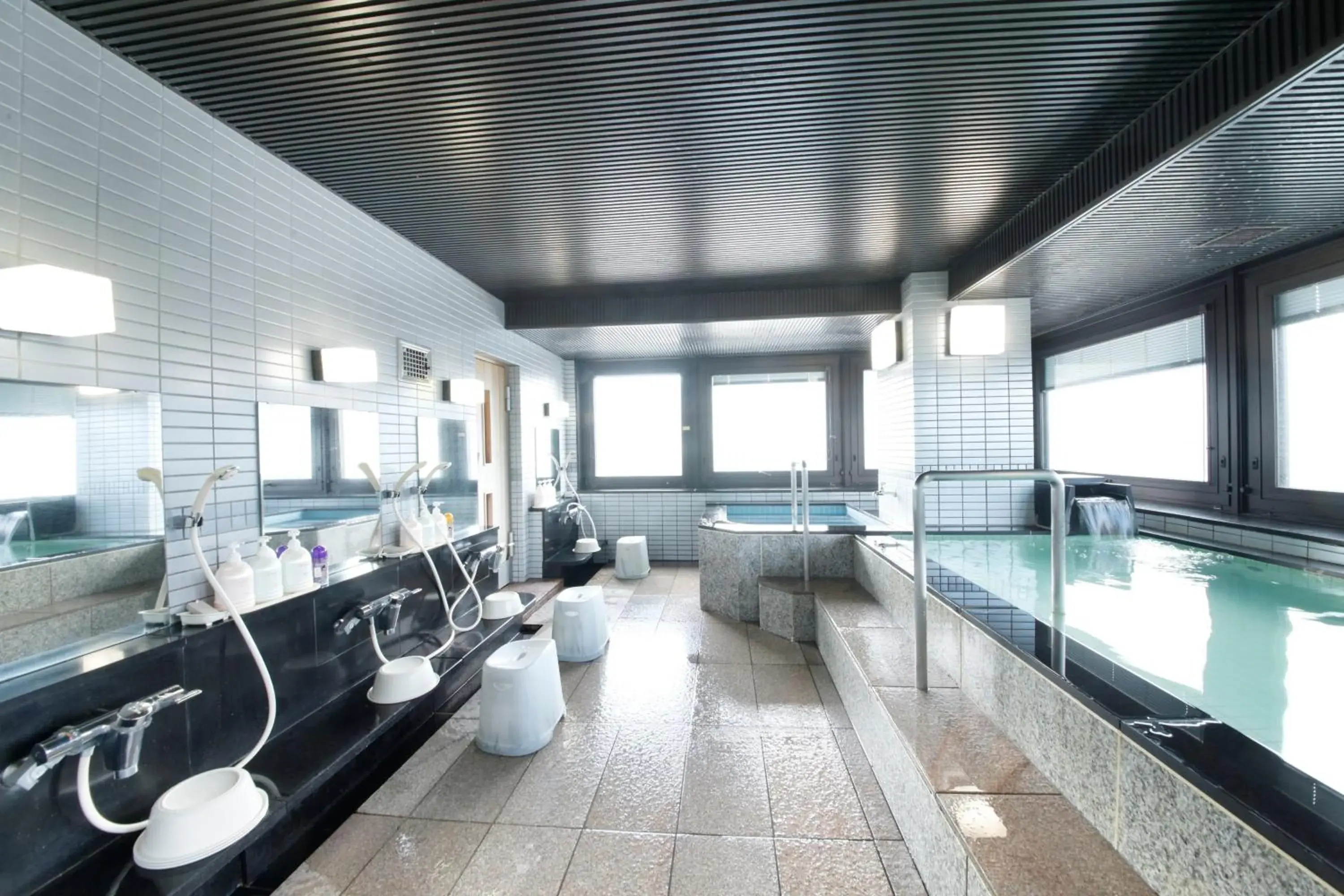 Public Bath, Swimming Pool in Hotel Nagano Avenue