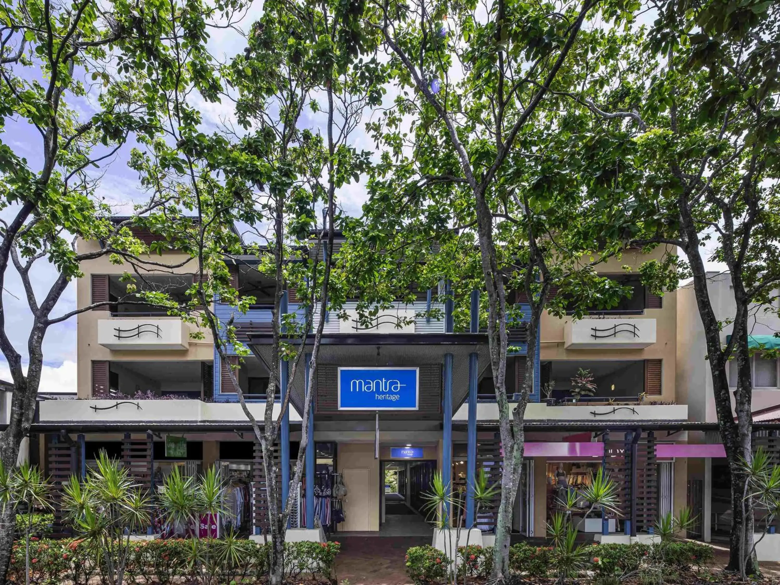 Property building in Mantra Heritage Property building in Mantra Heritage