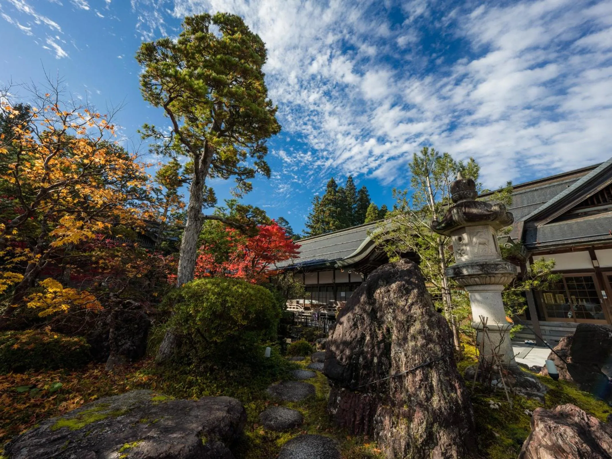 Property building in 高野山 宿坊 恵光院 -Koyasan Syukubo Ekoin Temple-
