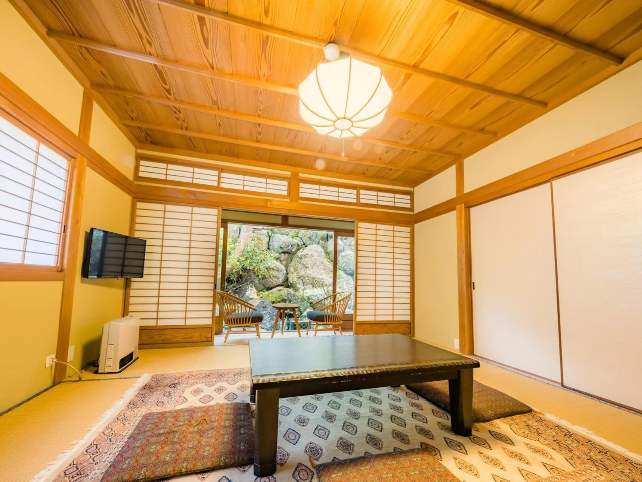 Living room in 高野山 宿坊 恵光院 -Koyasan Syukubo Ekoin Temple-
