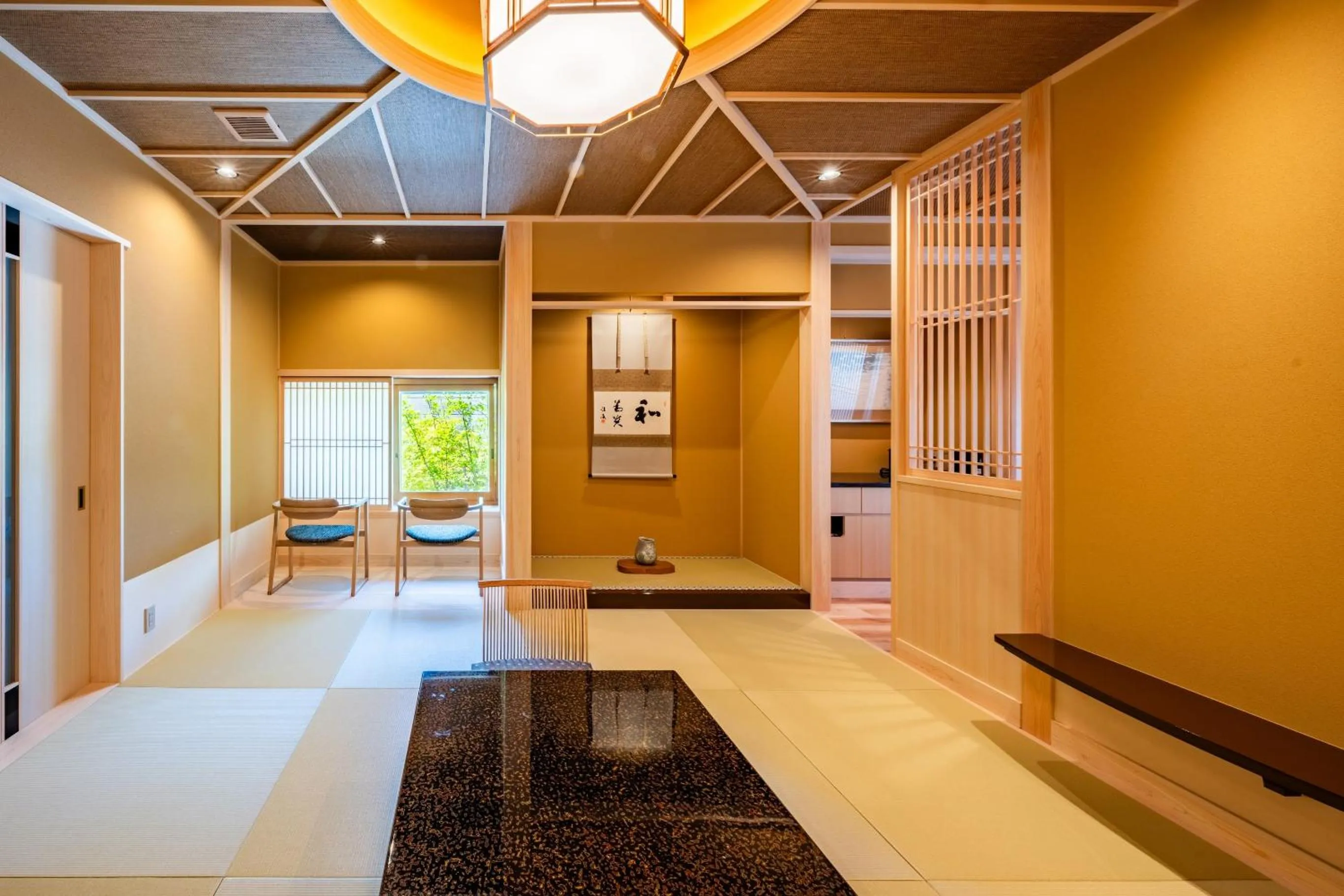 Photo of the whole room in 高野山 宿坊 恵光院 -Koyasan Syukubo Ekoin Temple-