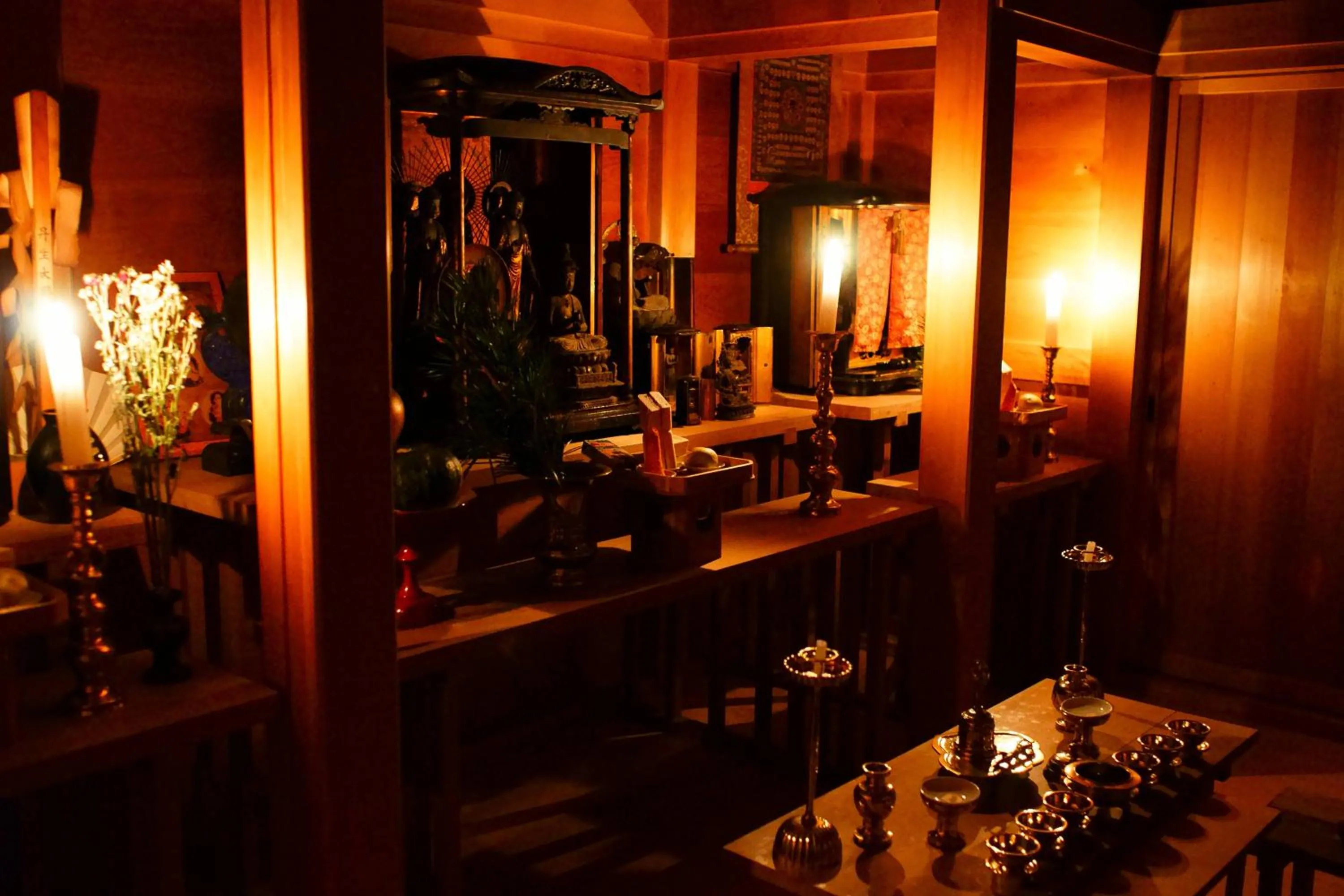 Decorative detail in 高野山 宿坊 恵光院 -Koyasan Syukubo Ekoin Temple-