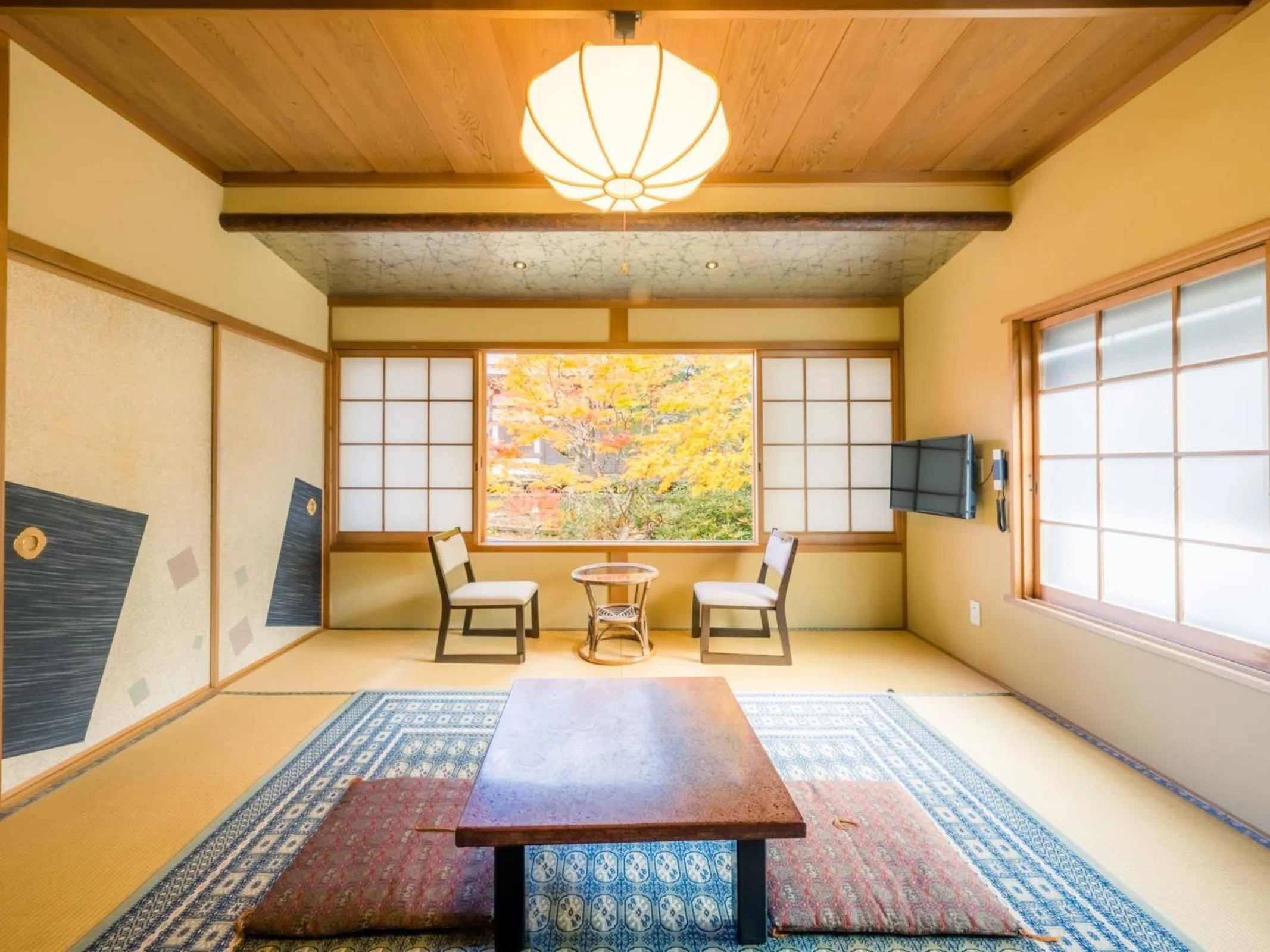 Photo of the whole room in 高野山 宿坊 恵光院 -Koyasan Syukubo Ekoin Temple-
