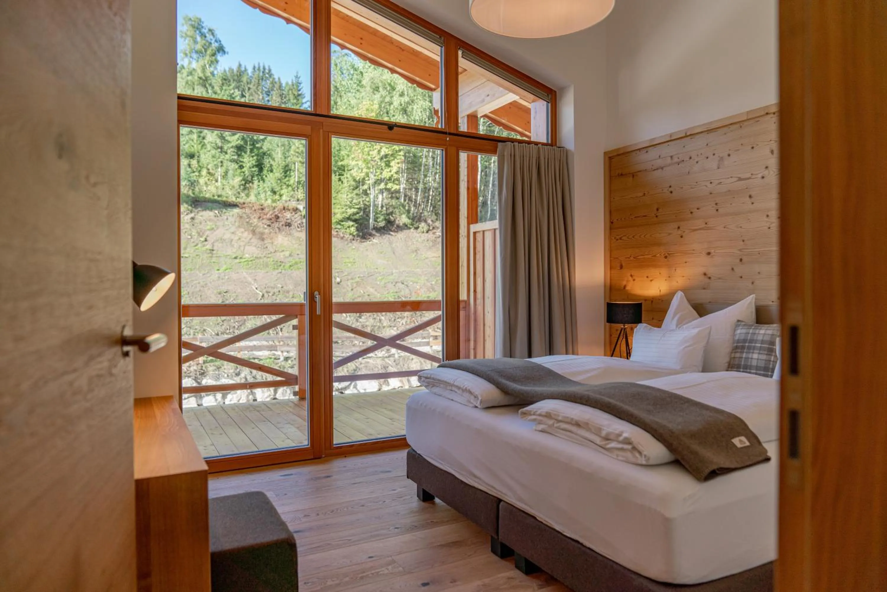 Bedroom, Bed in Skylodge Alpine Homes