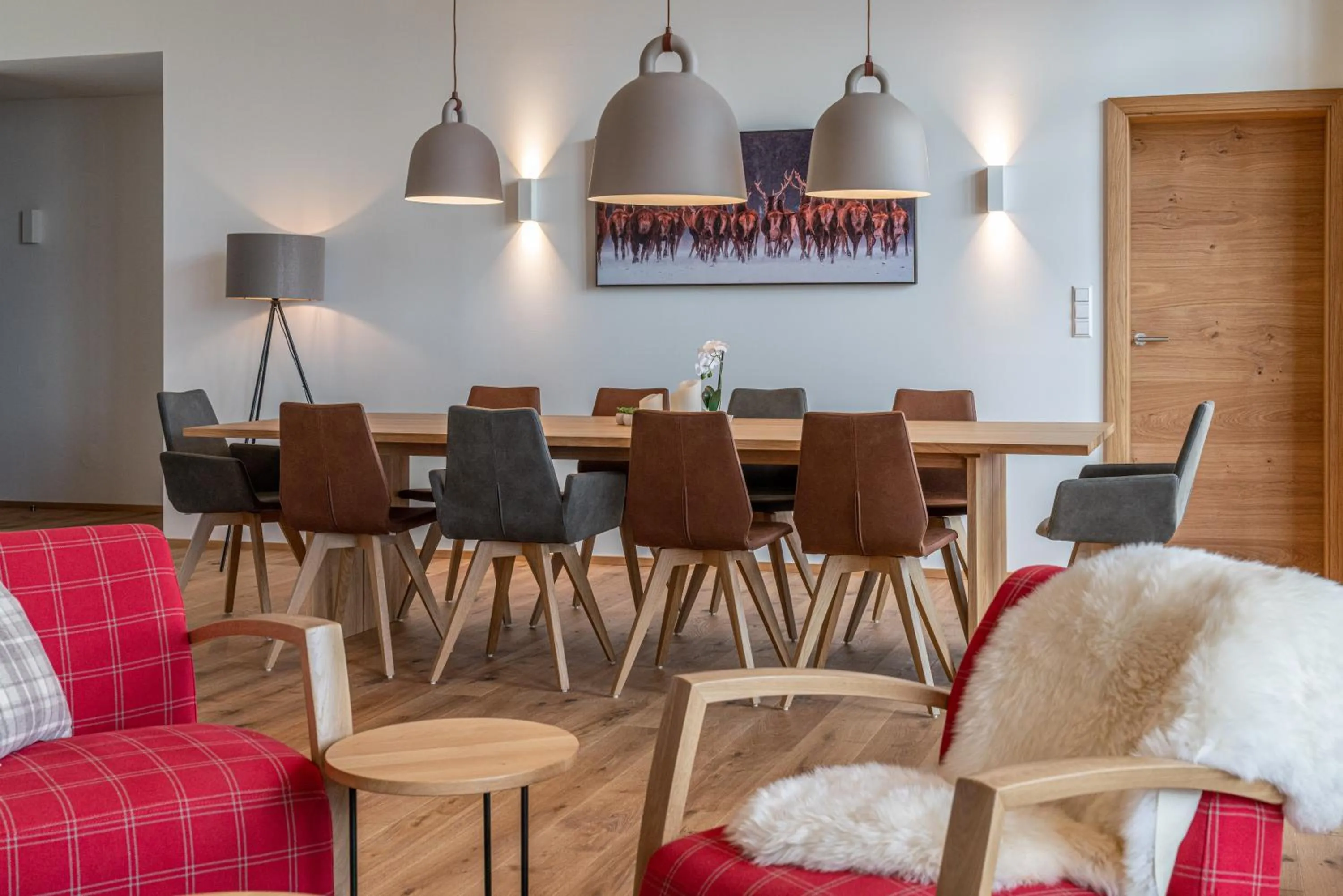 Seating area in Skylodge Alpine Homes