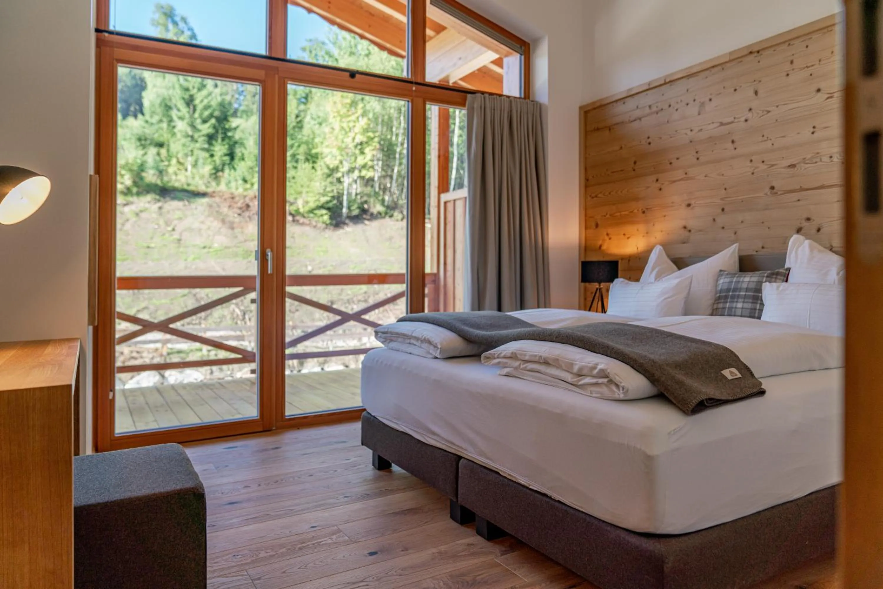 Bedroom, Bed in Skylodge Alpine Homes