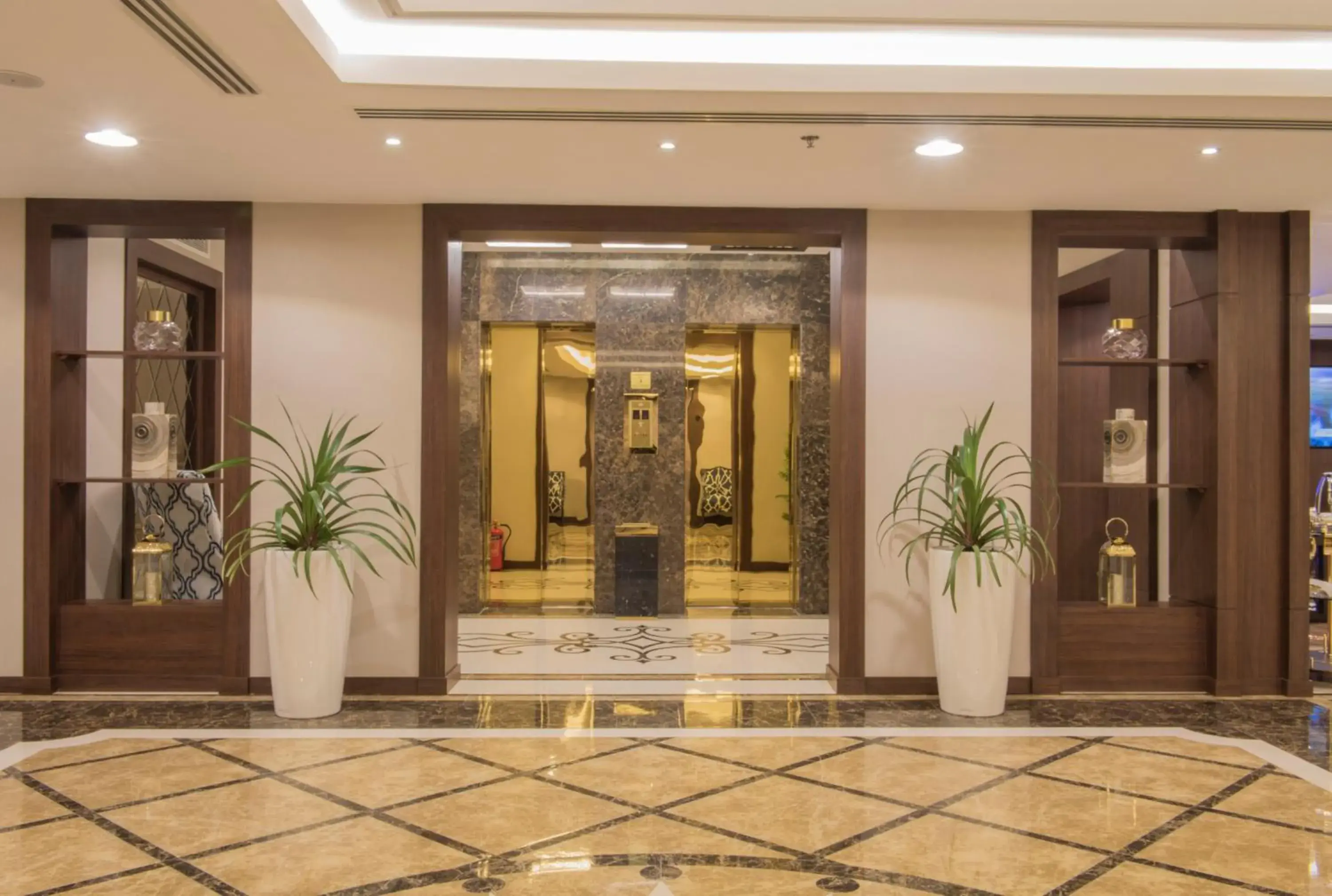 Facade/entrance in نورمينا الشرق للشقق المخدومة Facade/entrance in نورمينا الشرق للشقق المخدومة