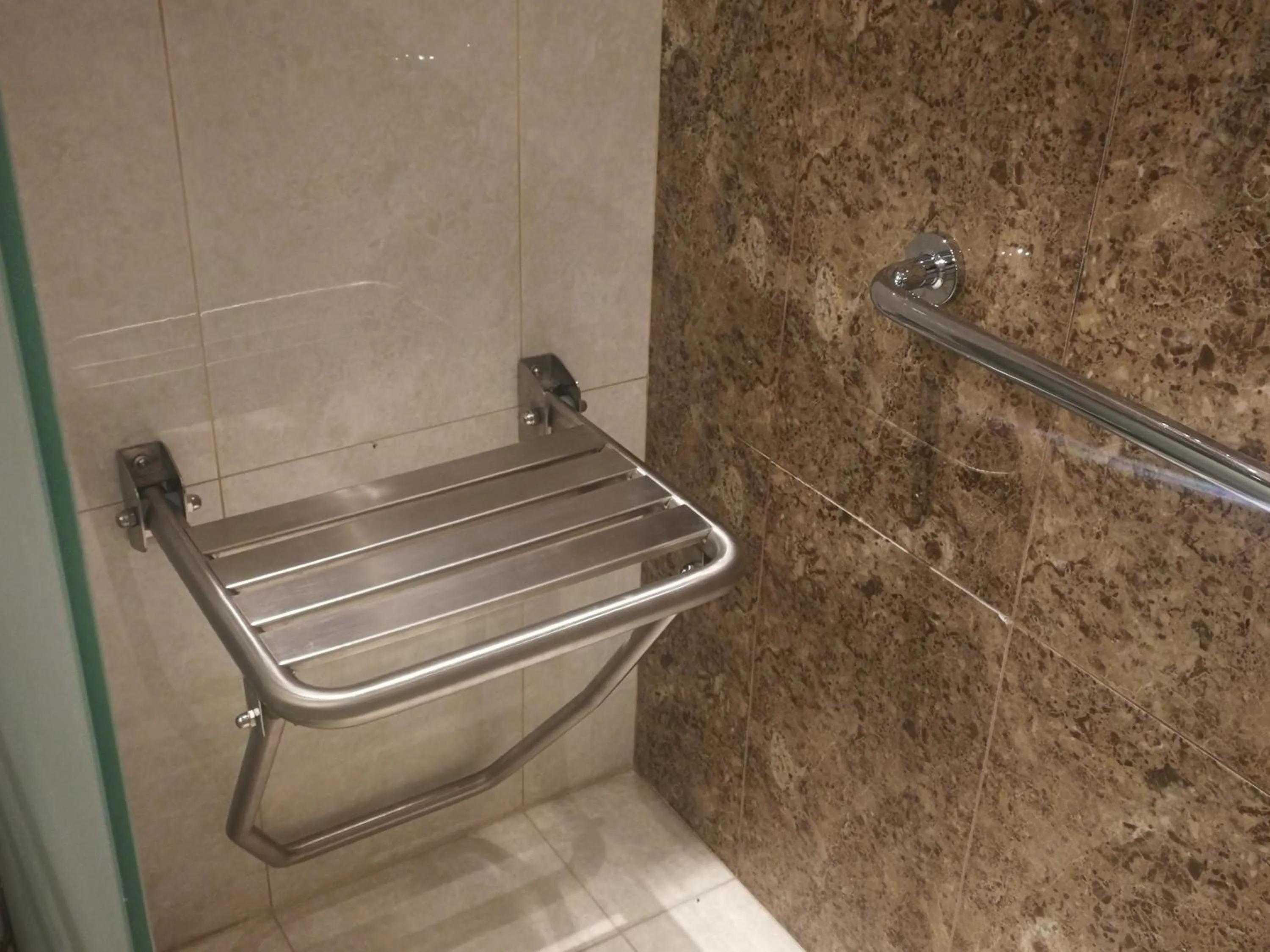 Facility for disabled guests in نورمينا الشرق للشقق المخدومة