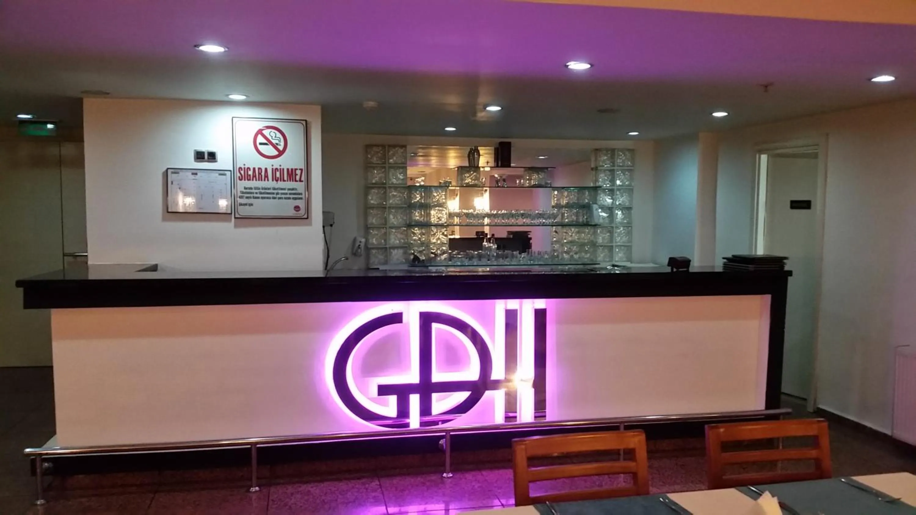 Restaurant/places to eat in Grand Denizli Hotel