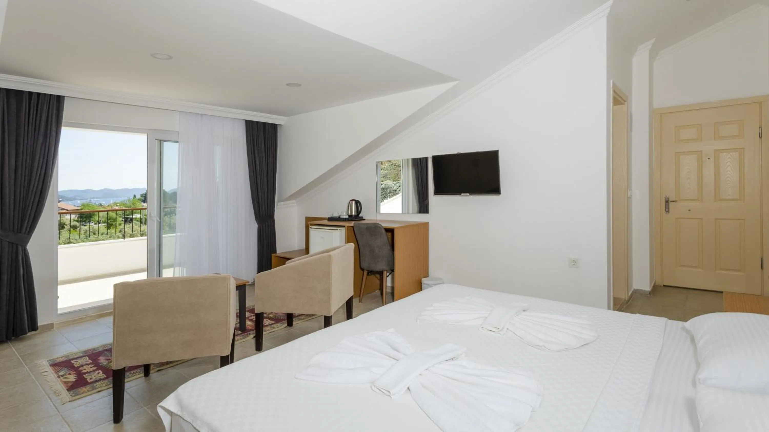 Photo of the whole room in Kerem Apart Hotel