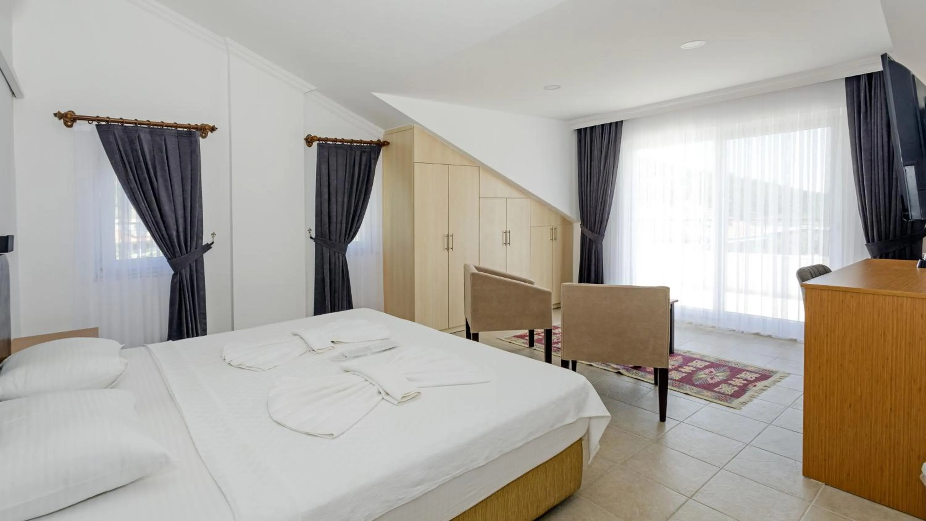 Photo of the whole room in Kerem Apart Hotel