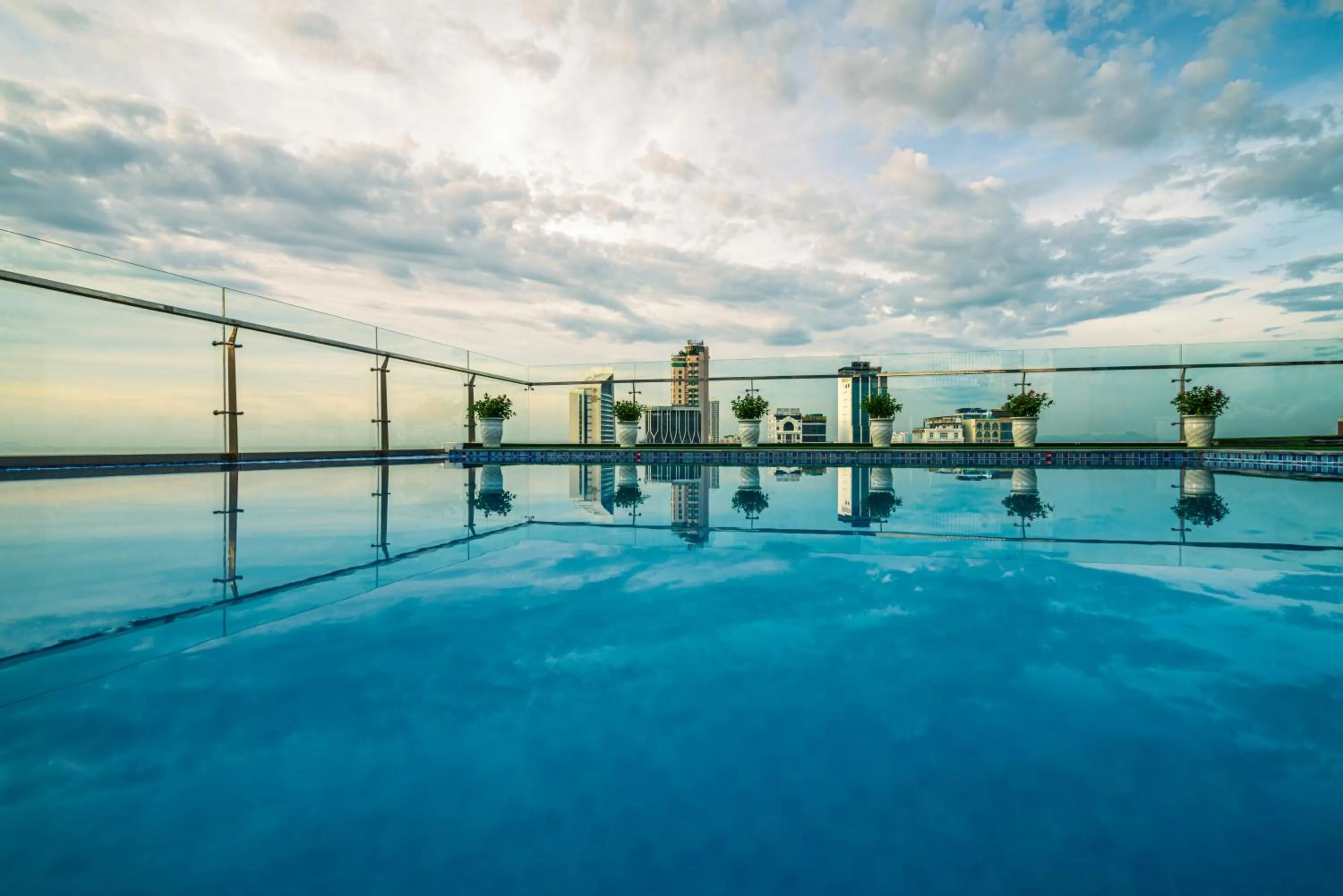 Swimming pool in Greenery Hotel