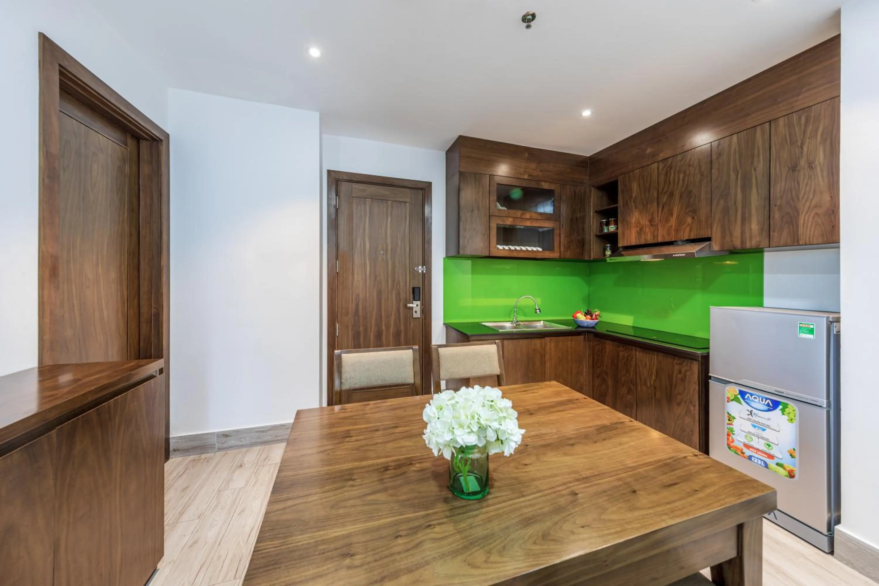 Kitchen or kitchenette in Greenery Hotel