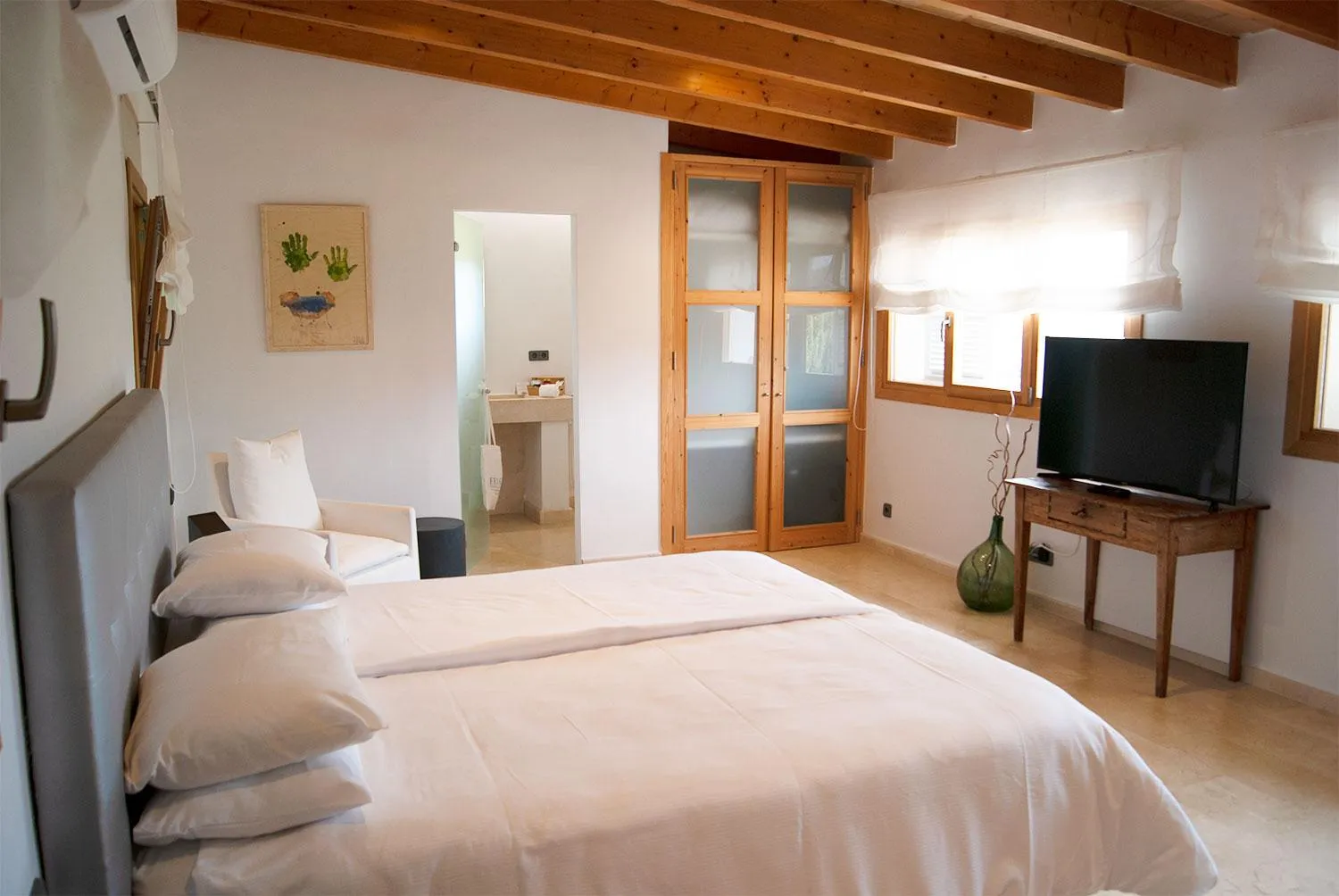 Photo of the whole room in Agroturismo Ses Cases de Fetget