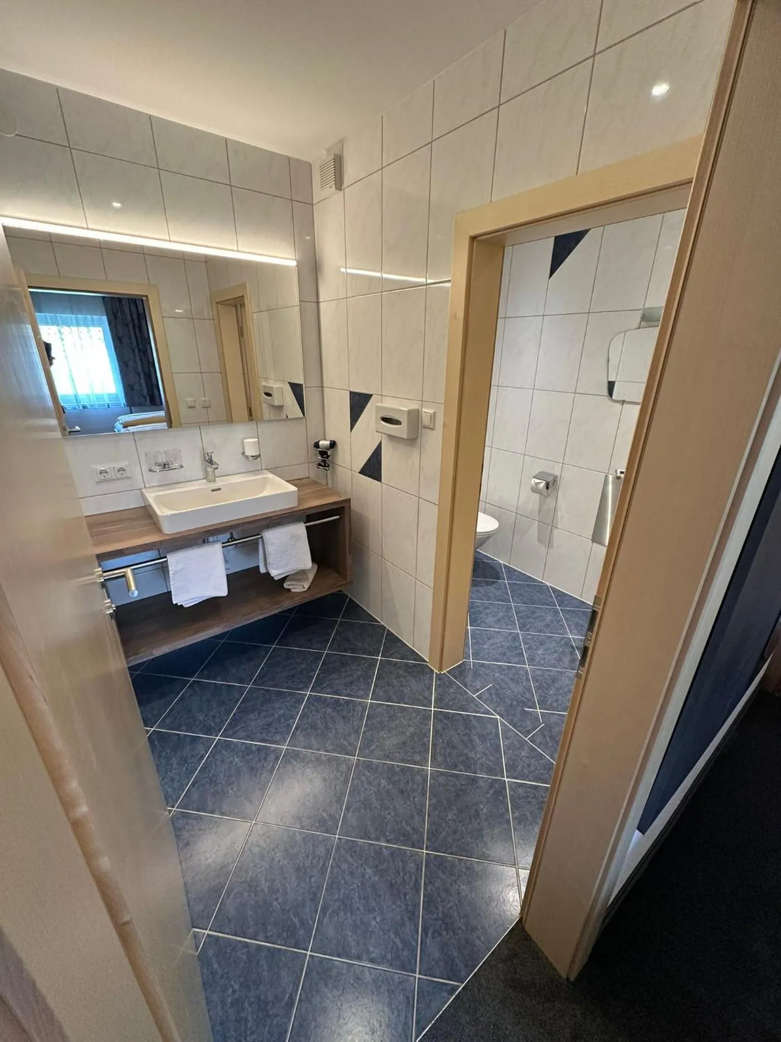 Bathroom in Hotel Garni Dorfblick