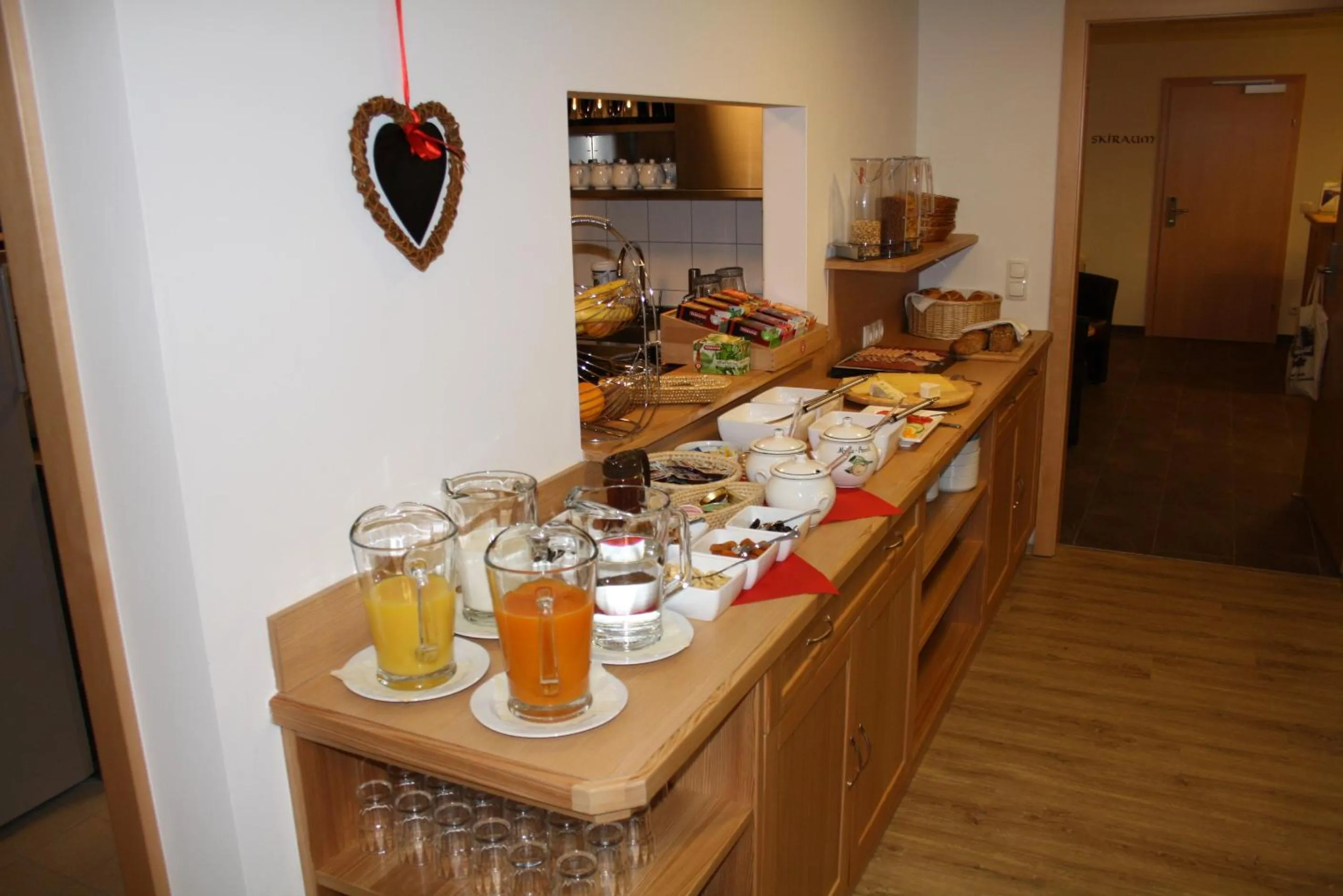 Breakfast in Hotel Garni Dorfblick