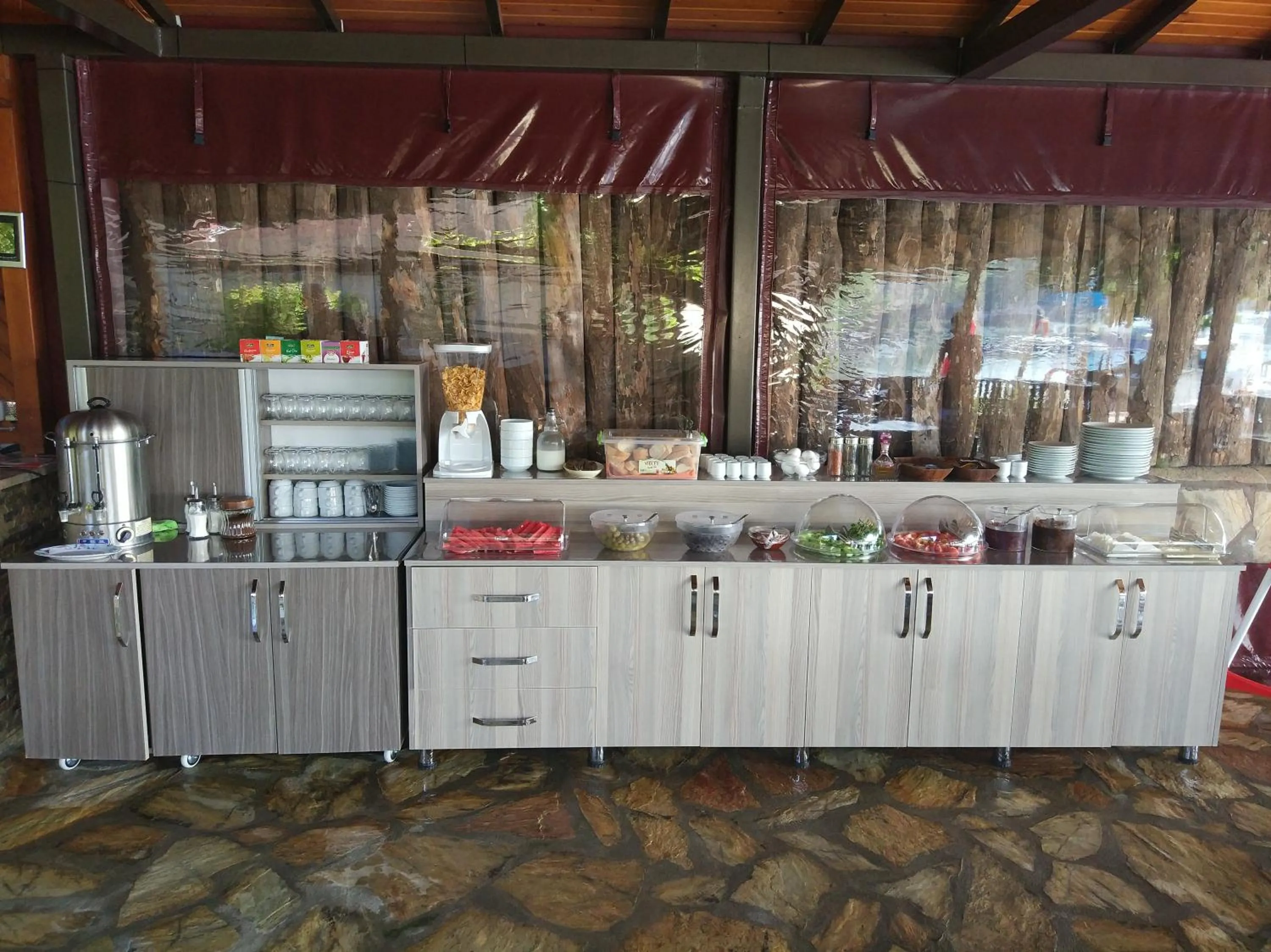 Buffet breakfast in Dalyan Pension