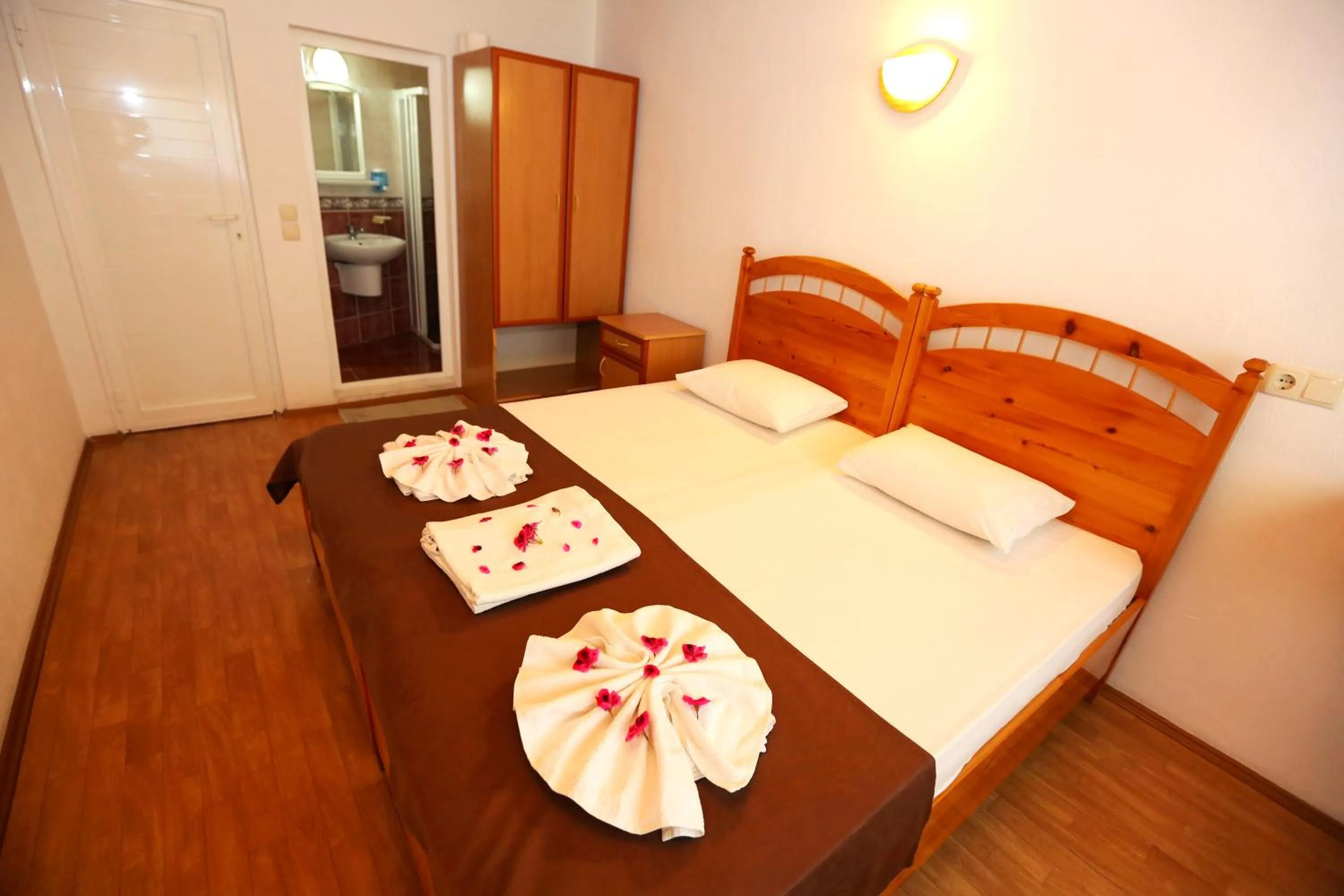 Bed in Dalyan Pension