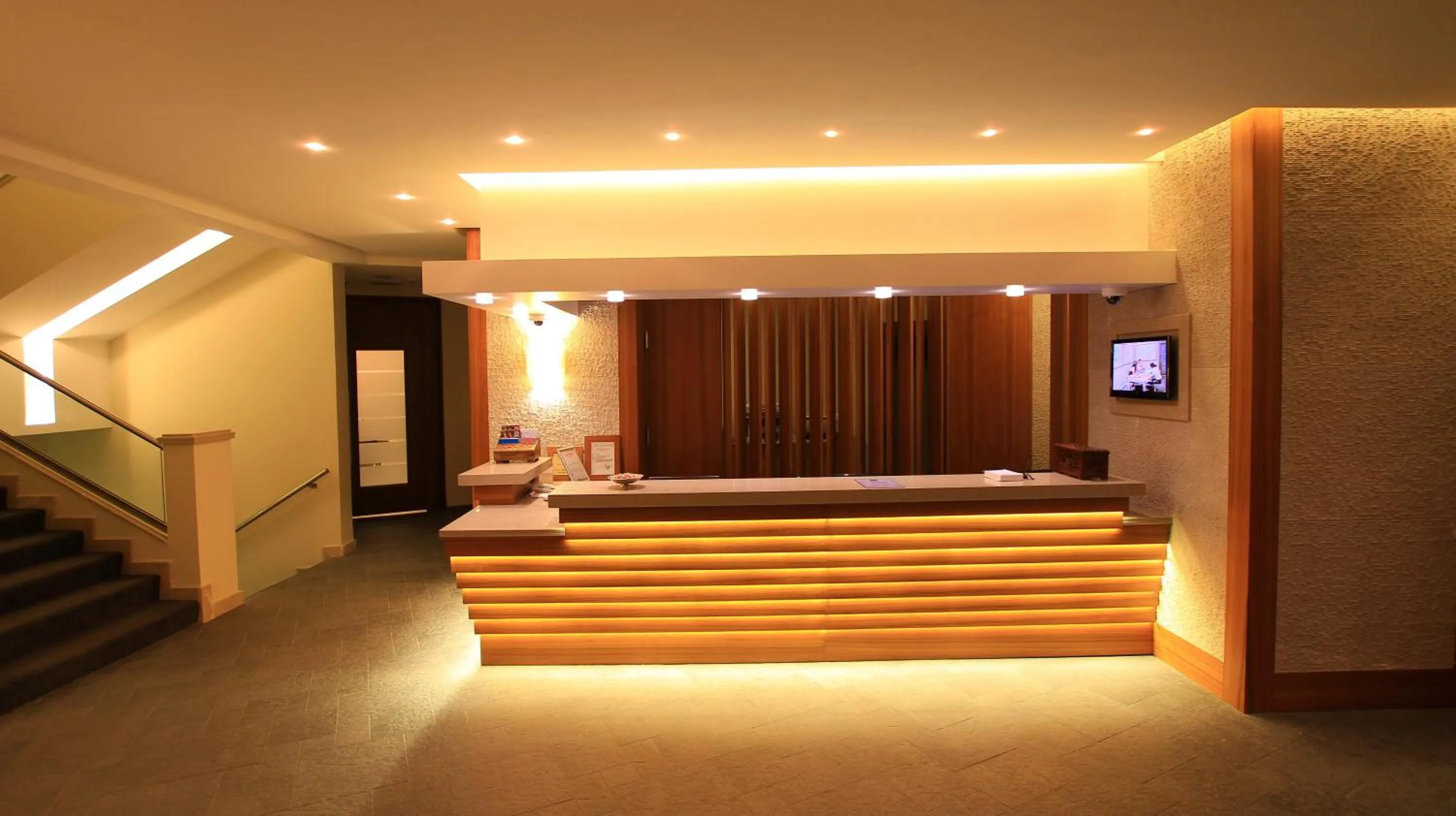 Lobby or reception in Hawaii Hotel