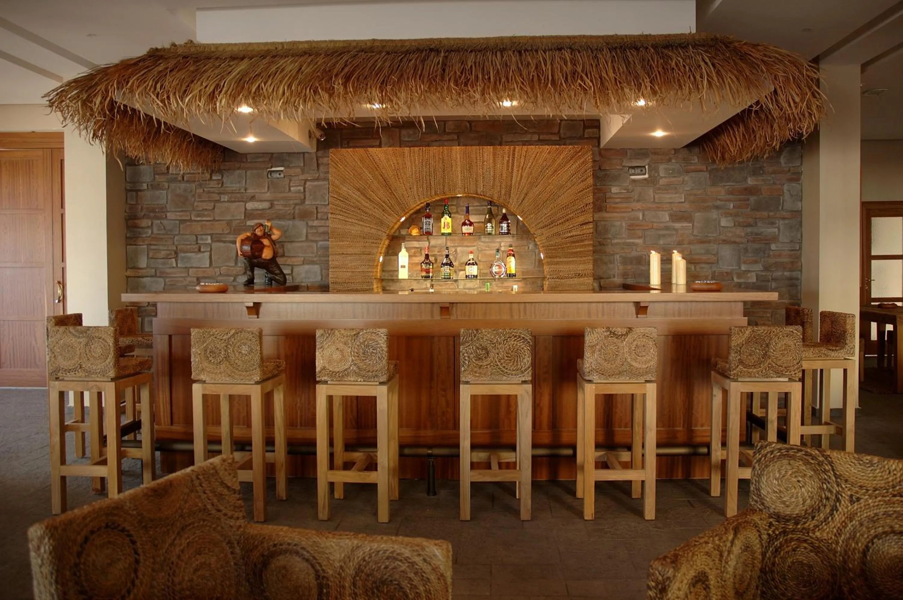 Lounge or bar in Hawaii Hotel