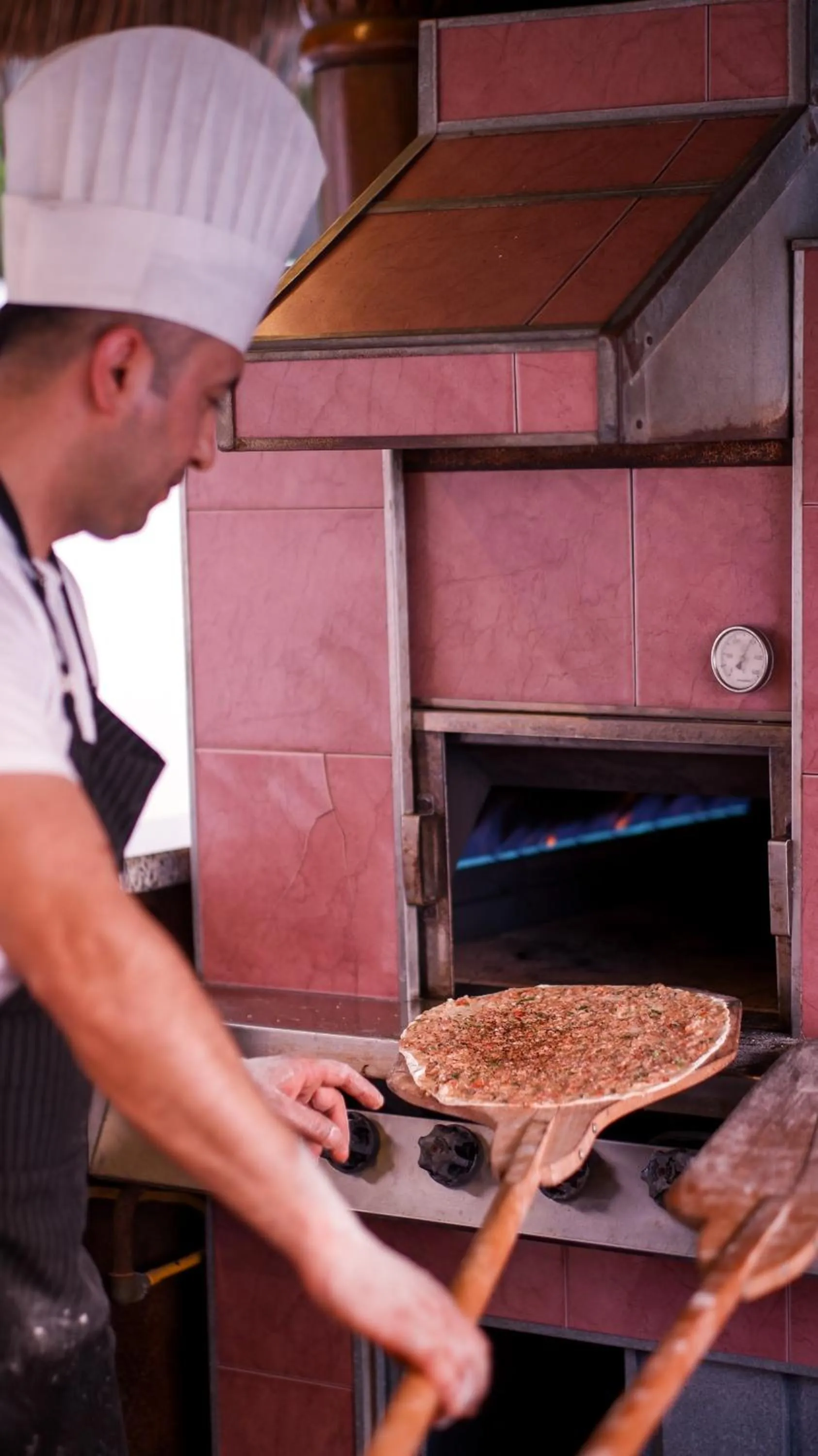 Restaurant/places to eat in Hawaii Hotel