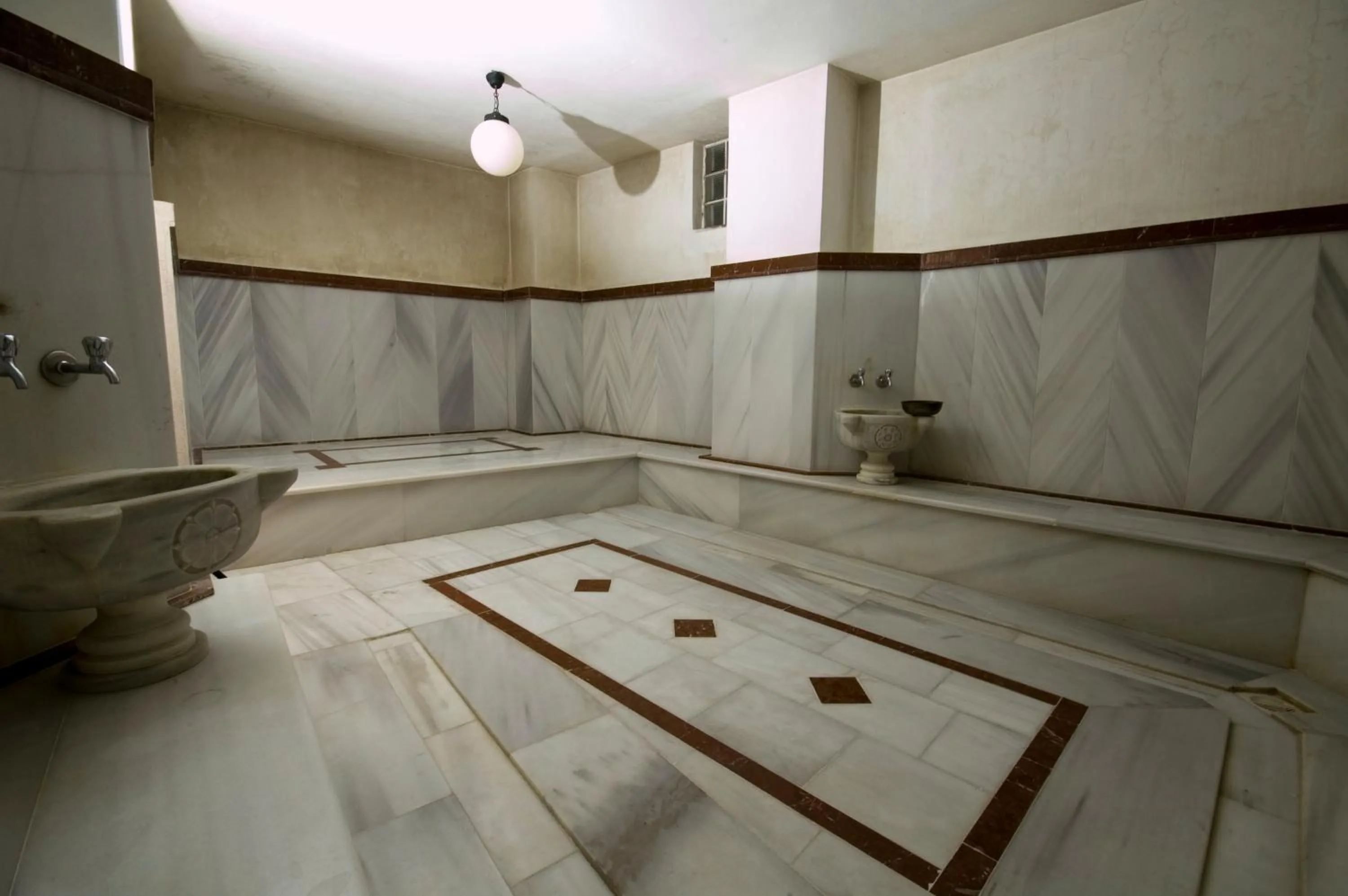 Public Bath in Grand Eyuboglu Hotel
