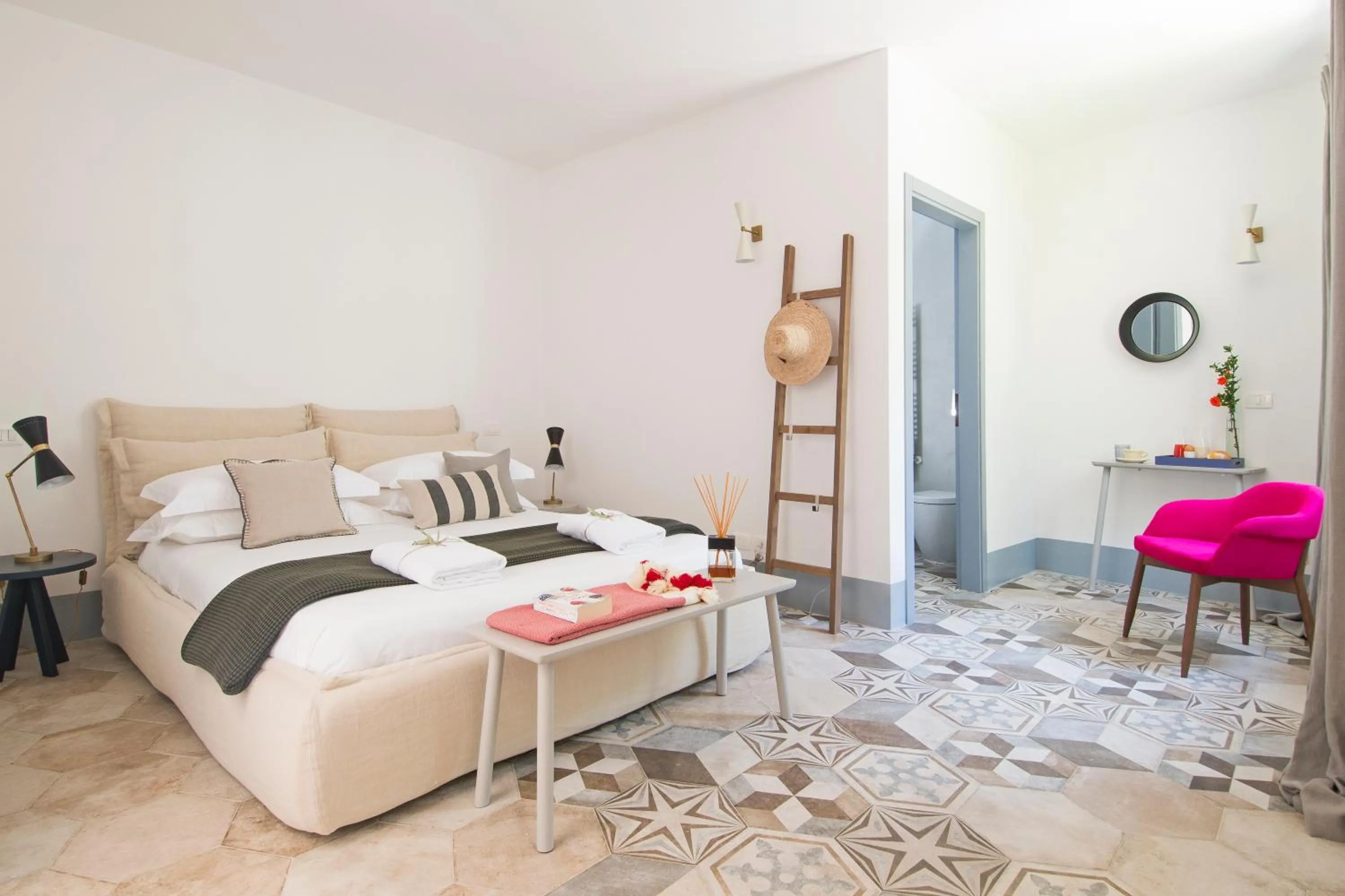 Photo of the whole room, Bed in Masseria San Giovanni - Epoca Collection