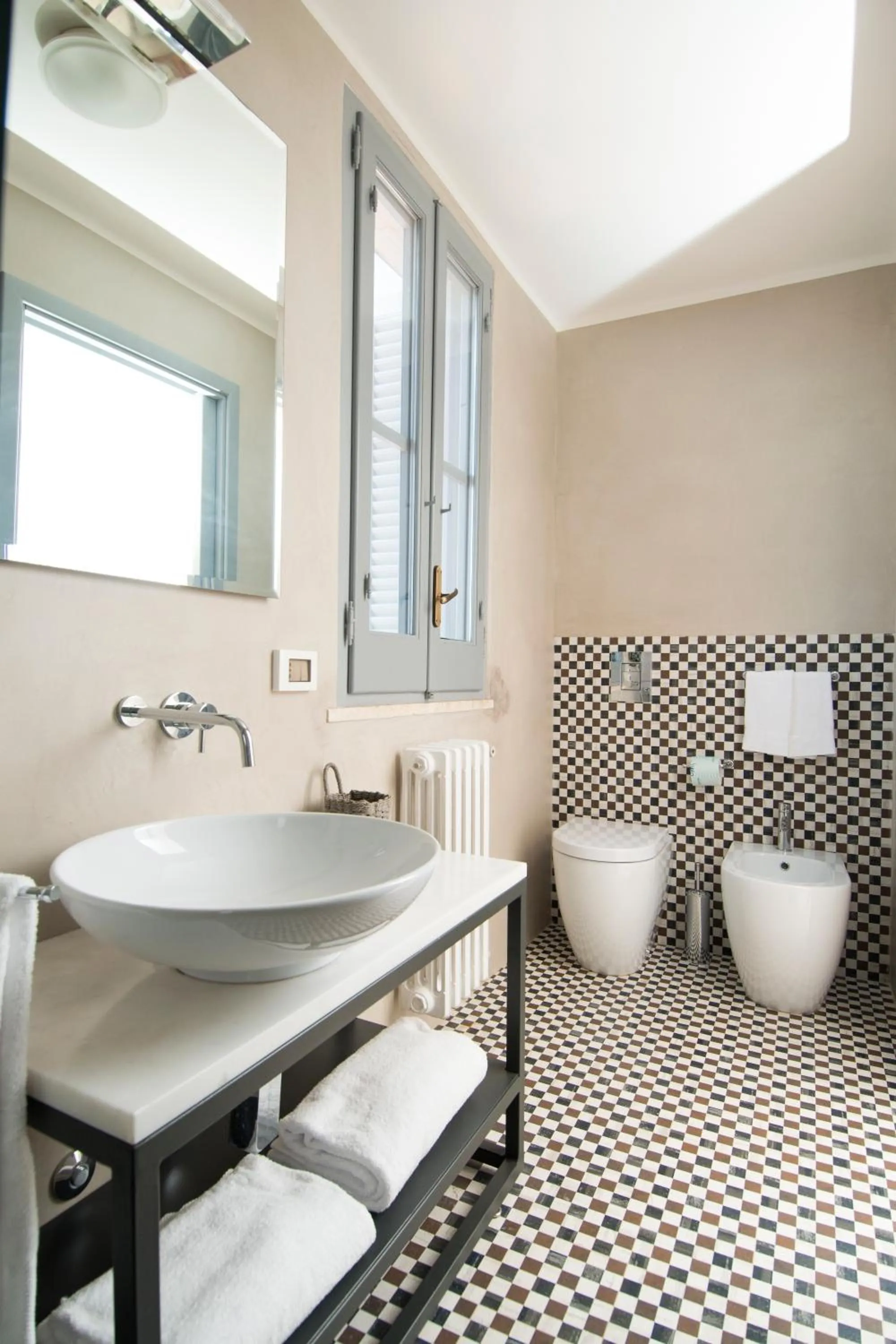 Bathroom in Masseria San Giovanni - Epoca Collection