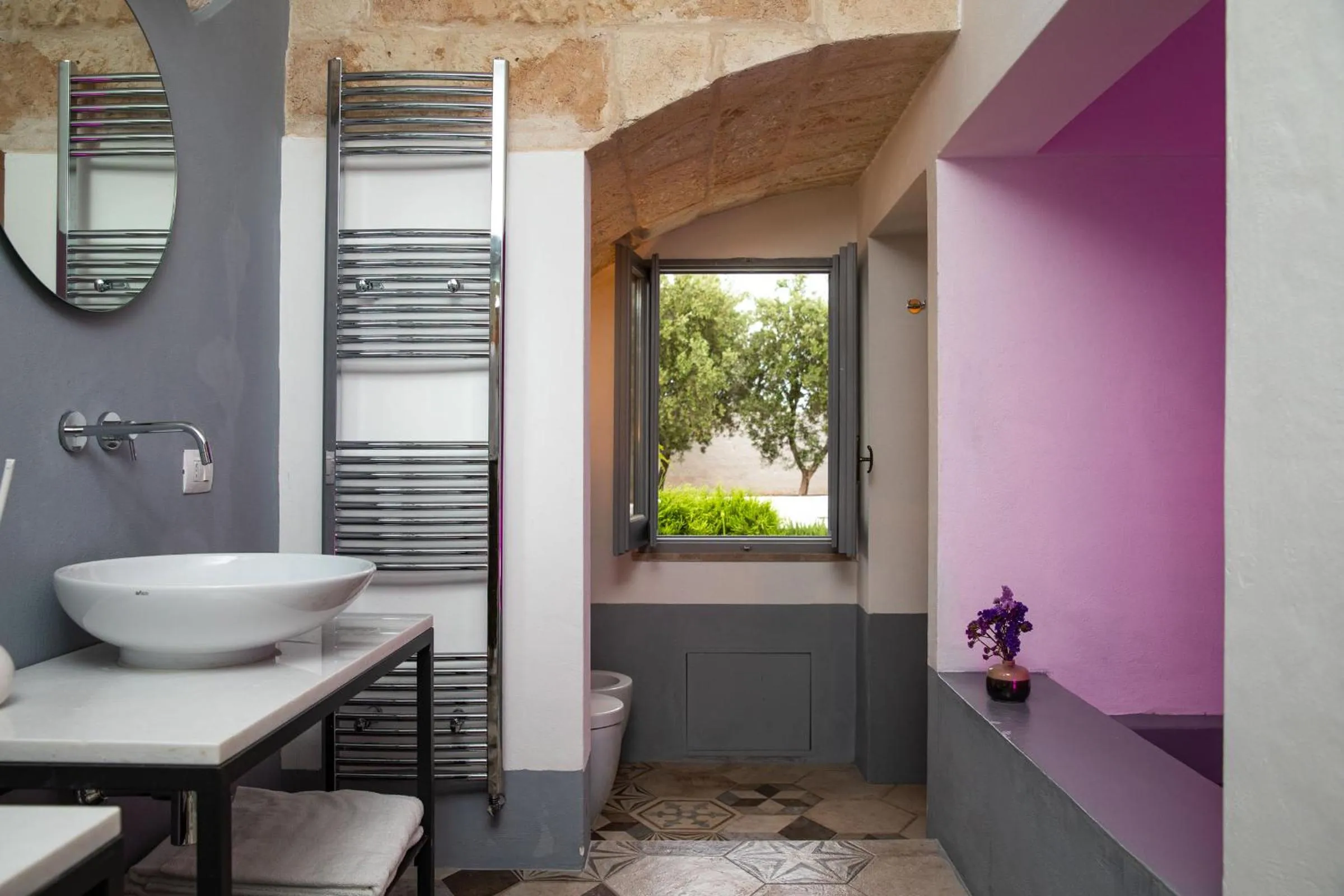 Bathroom in Masseria San Giovanni - Epoca Collection