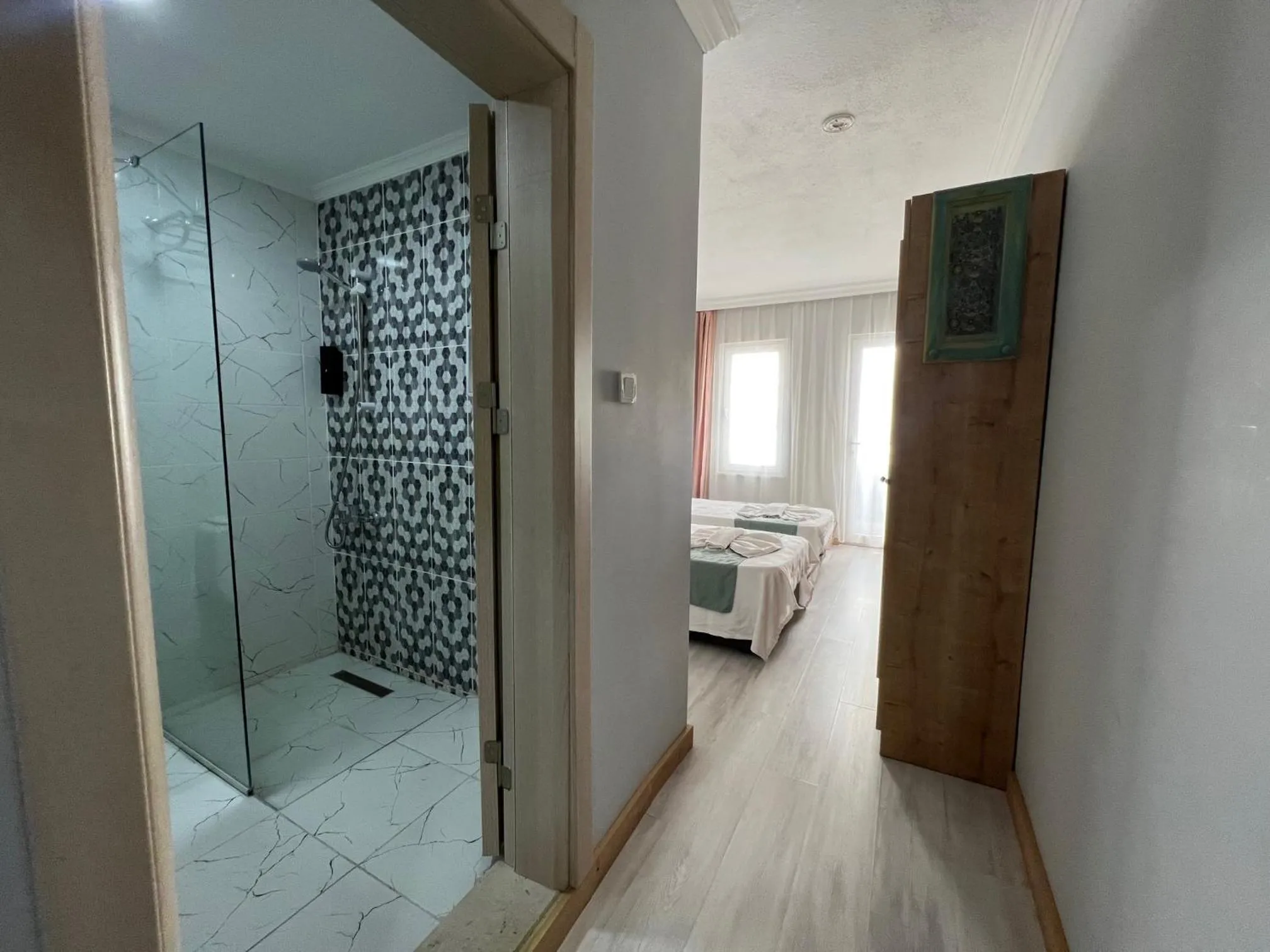 Shower in Ibrahim Bey Hotel