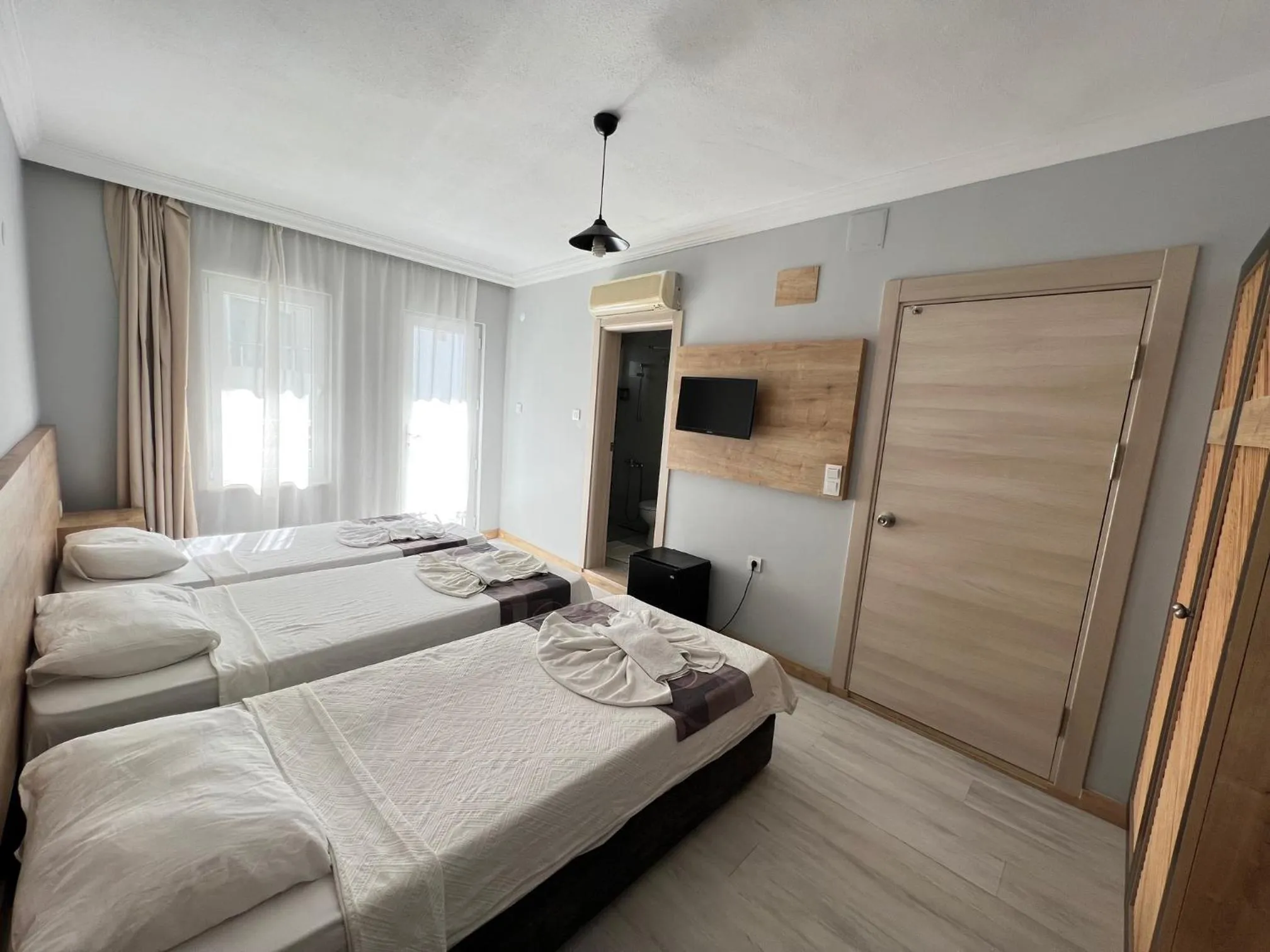 Bed in Ibrahim Bey Hotel