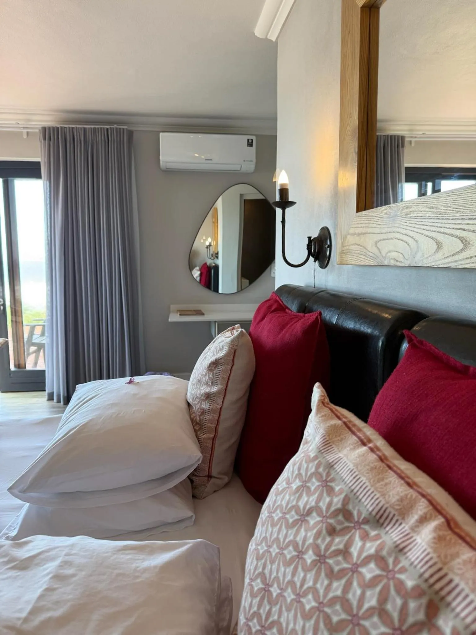 Bedroom, Bed in Dolphin Dunes Guesthouse