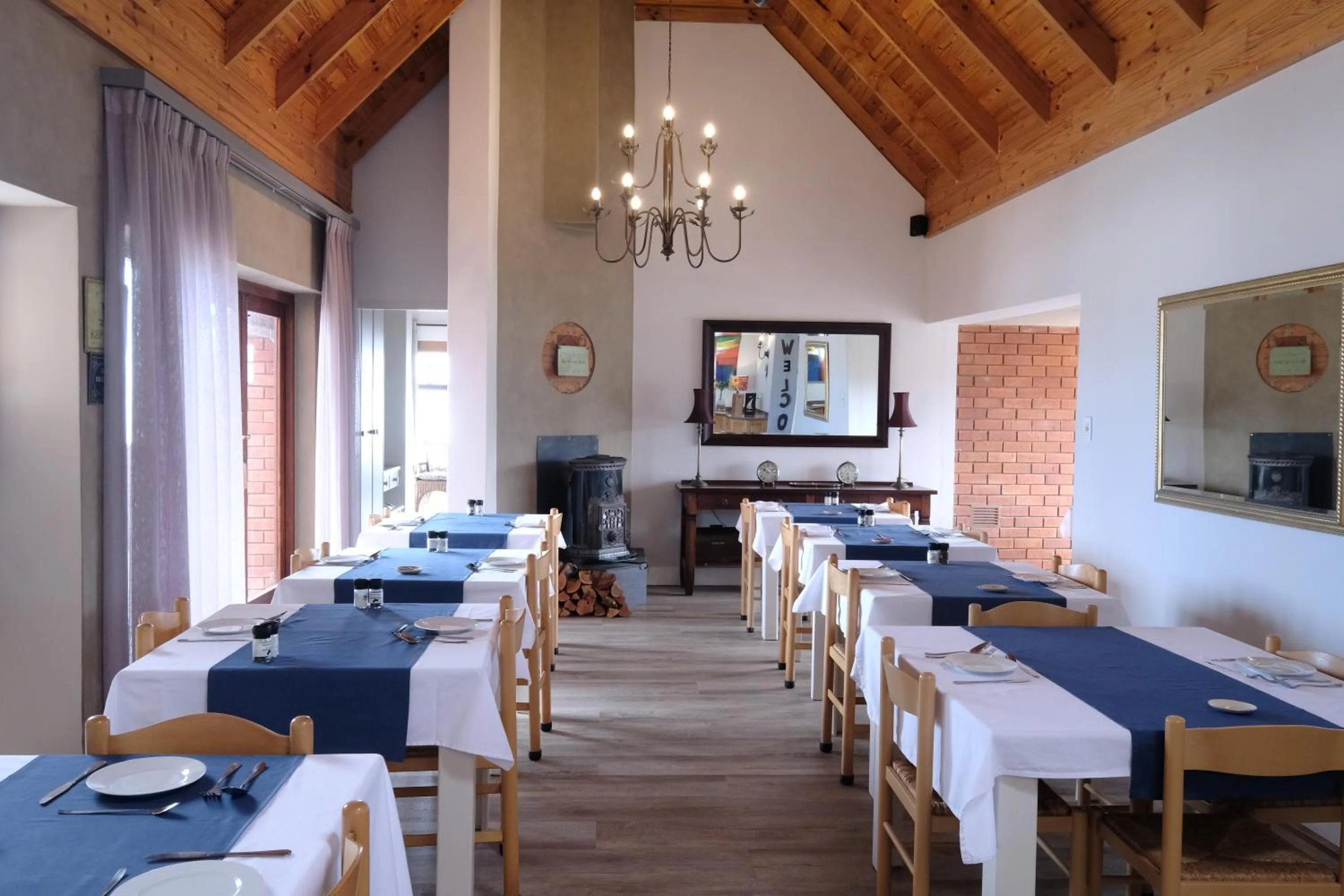 Breakfast in Dolphin Dunes Guesthouse