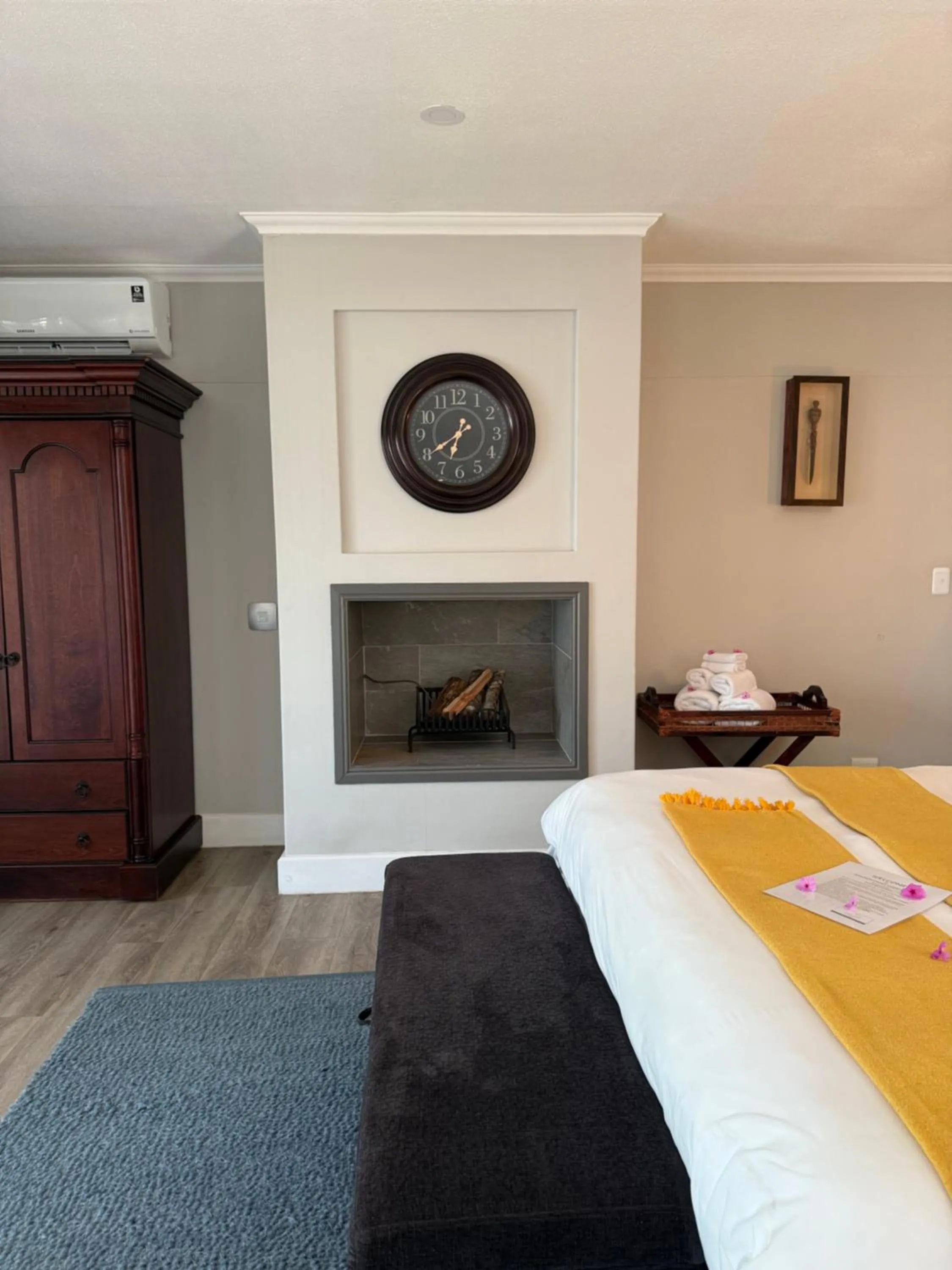 Bedroom, Bed in Dolphin Dunes Guesthouse