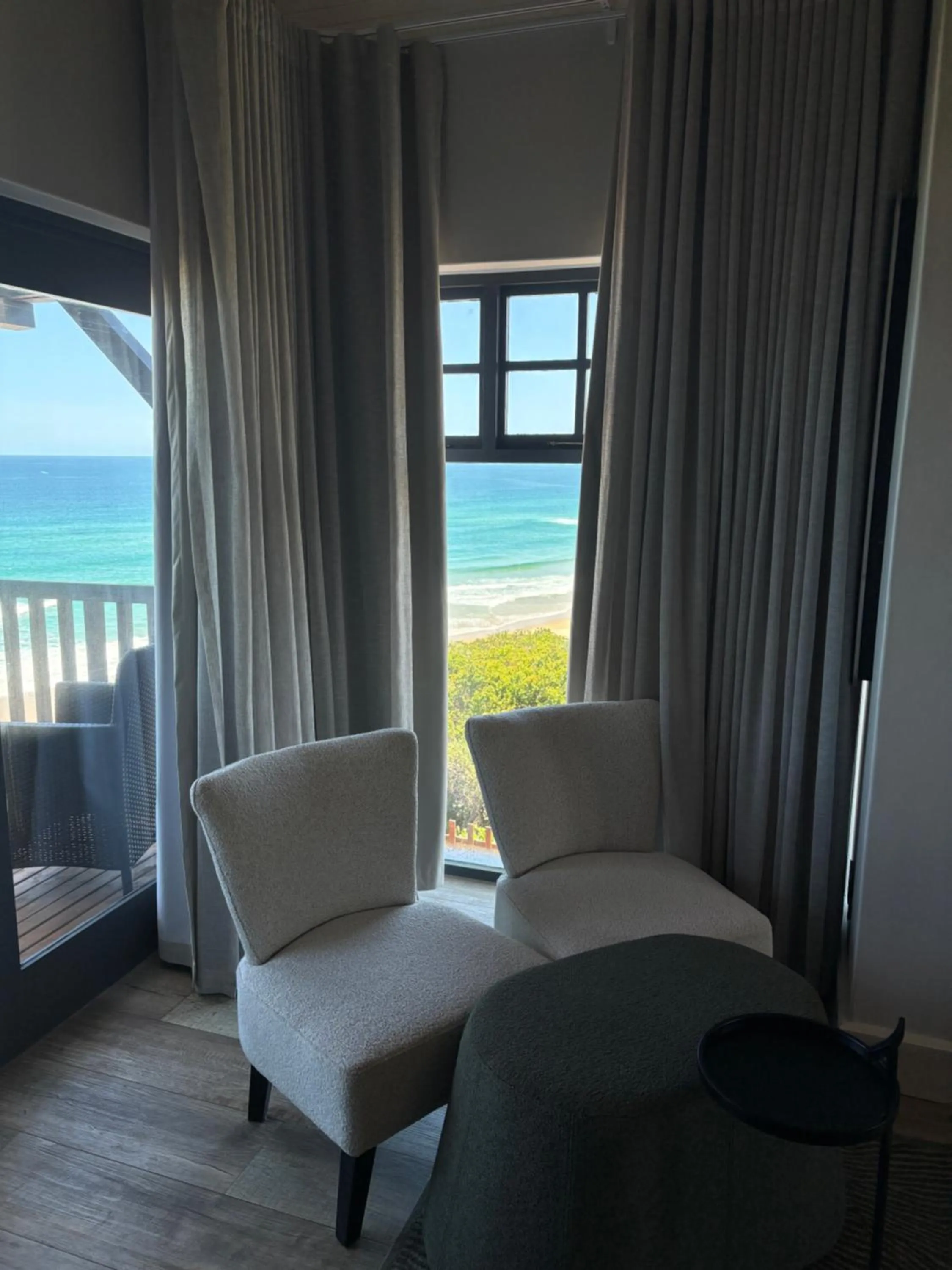 Seating area in Dolphin Dunes Guesthouse