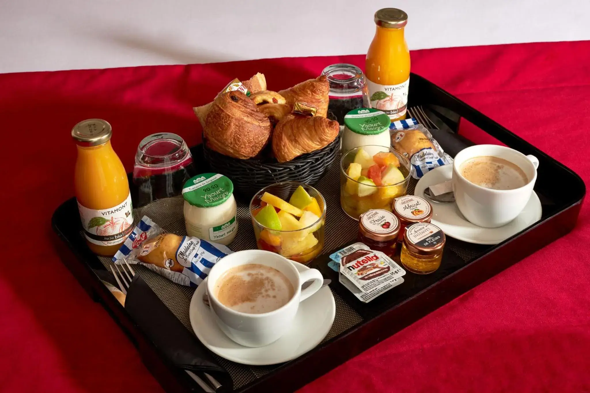 Continental breakfast in Platine Hotel Continental breakfast in Platine Hotel