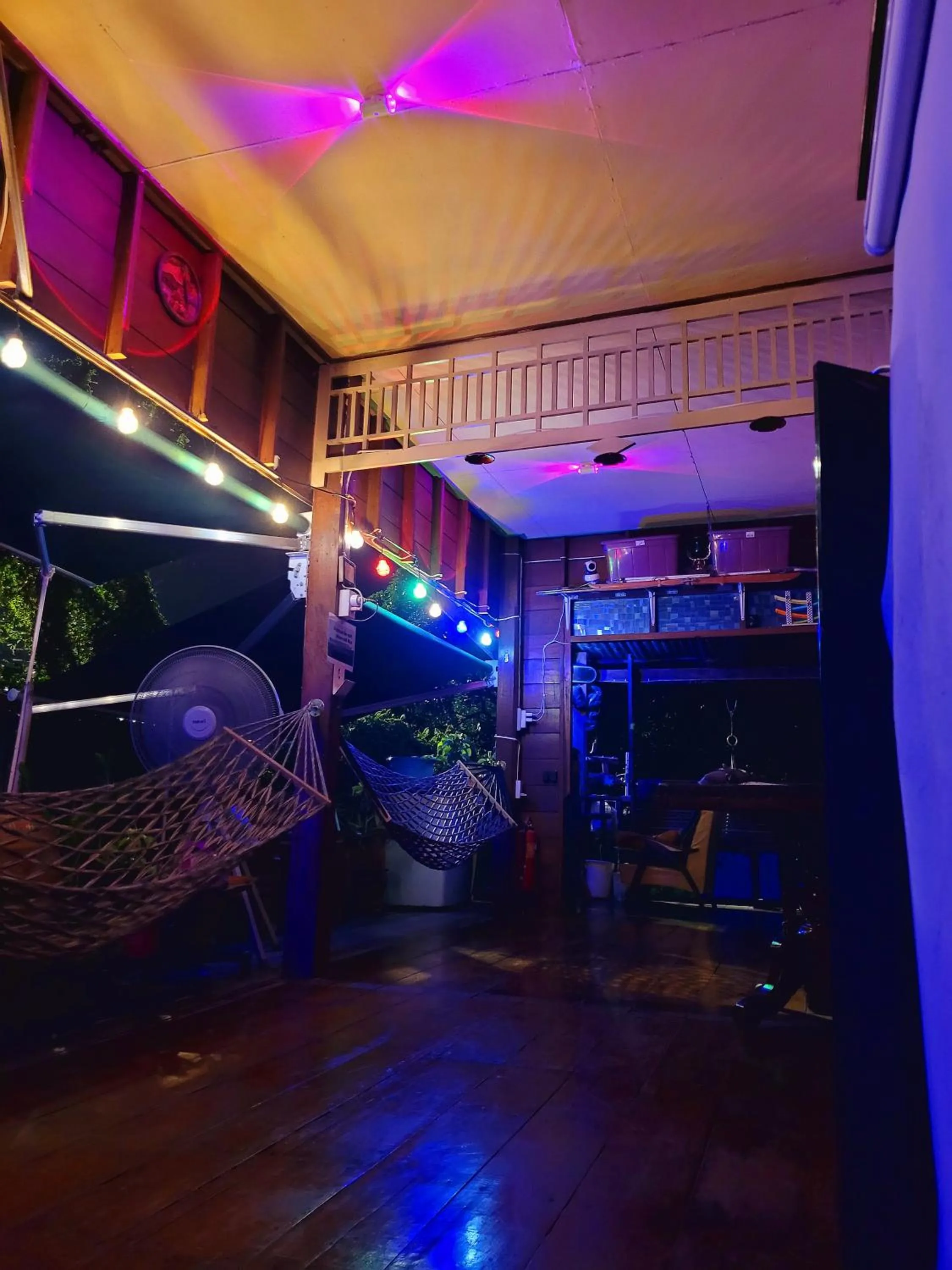 Ray Nu Guest House