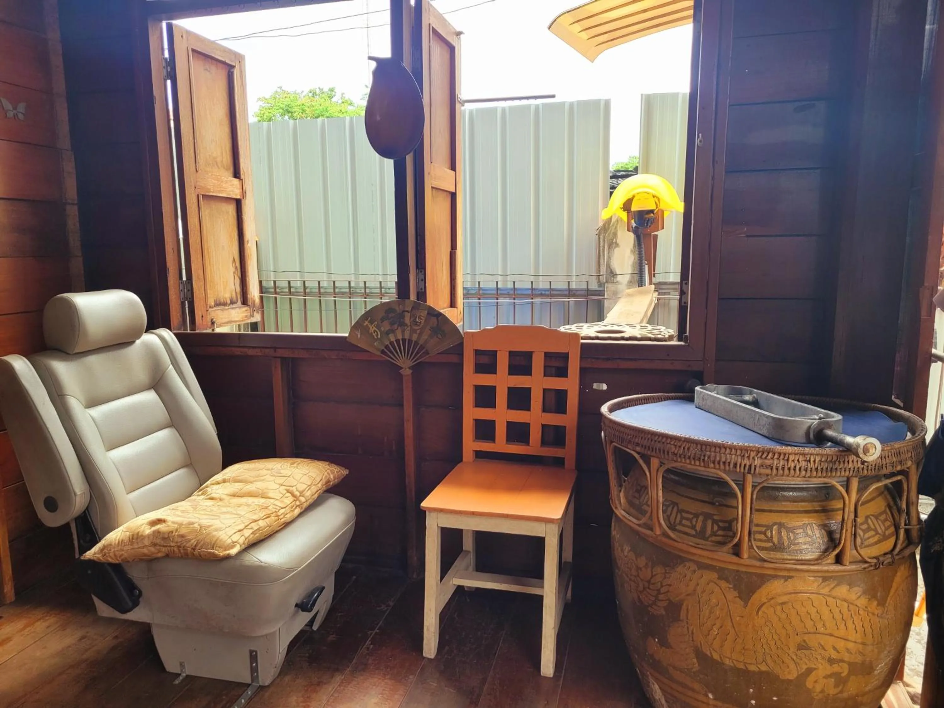 Ray Nu Guest House