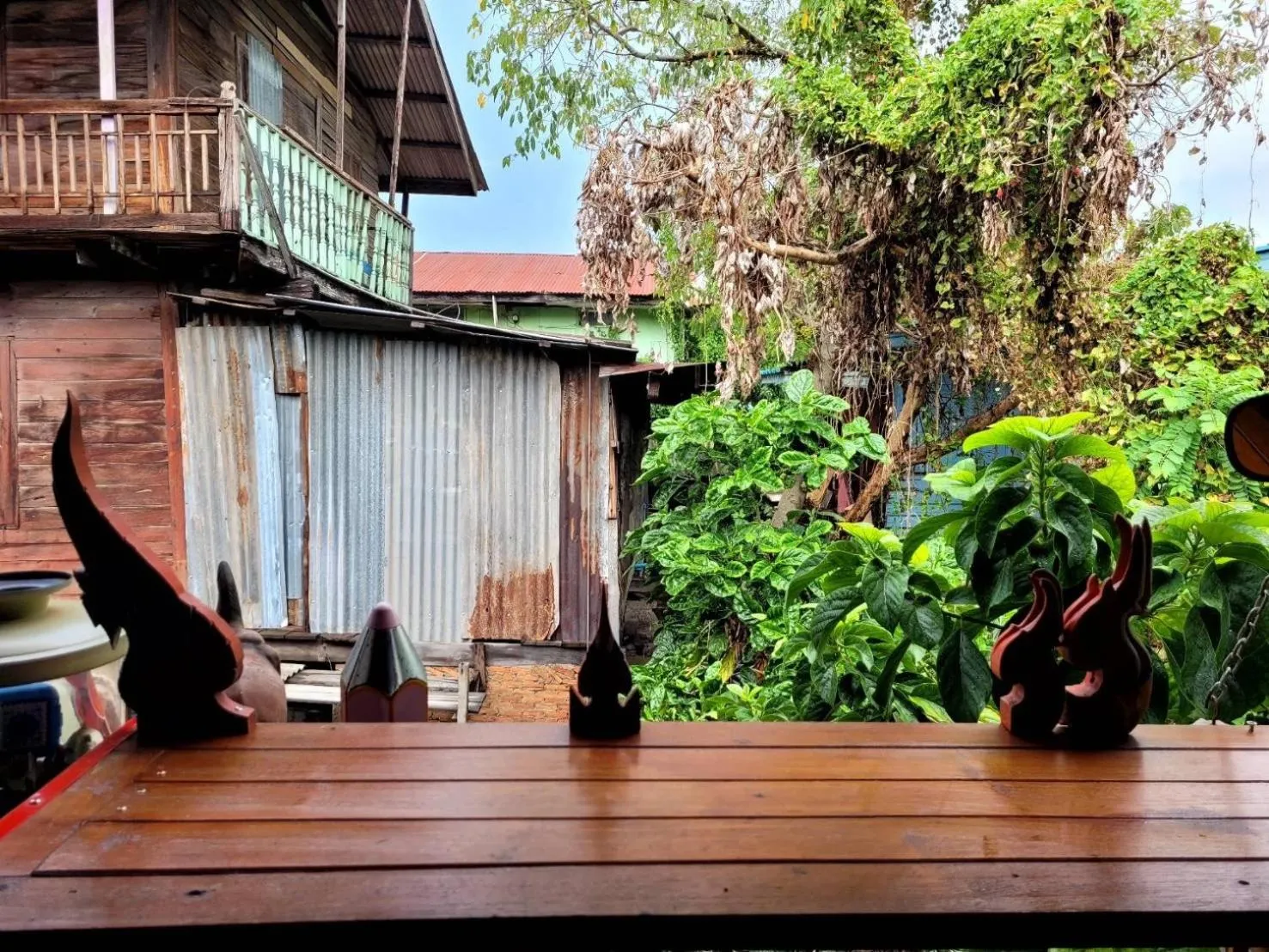 Ray Nu Guest House