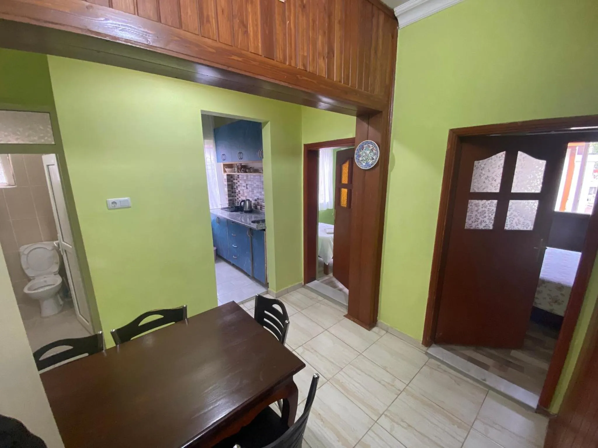 Dining area in Camel Apartment